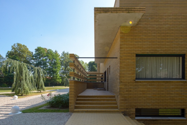 Image from Architecture - Villa Cavrois Robert Mallet-Stevens Croix, France.