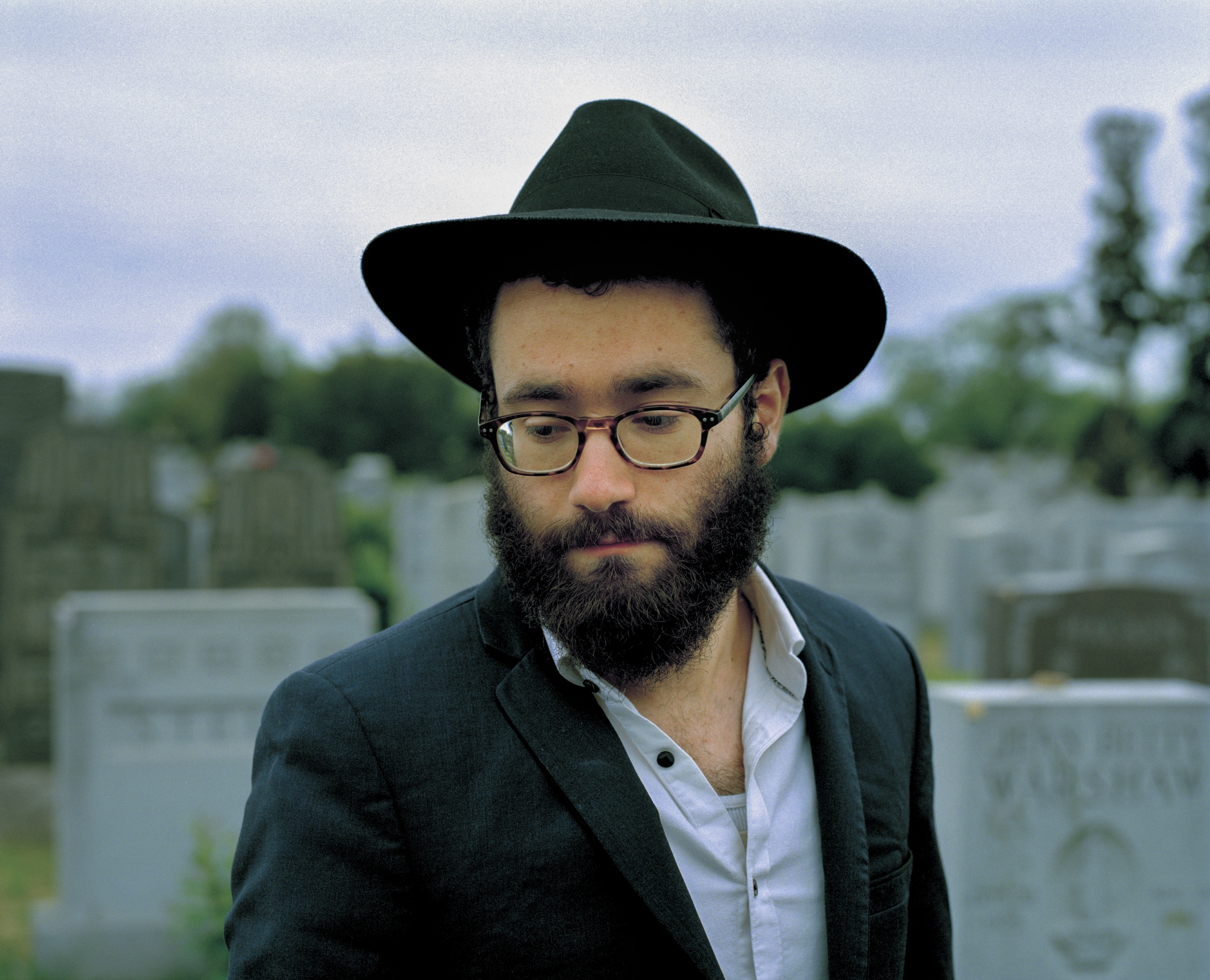 Lubavitchers -  Chabad Lubavitcher Nochom Bernstein vists the Ohel in...