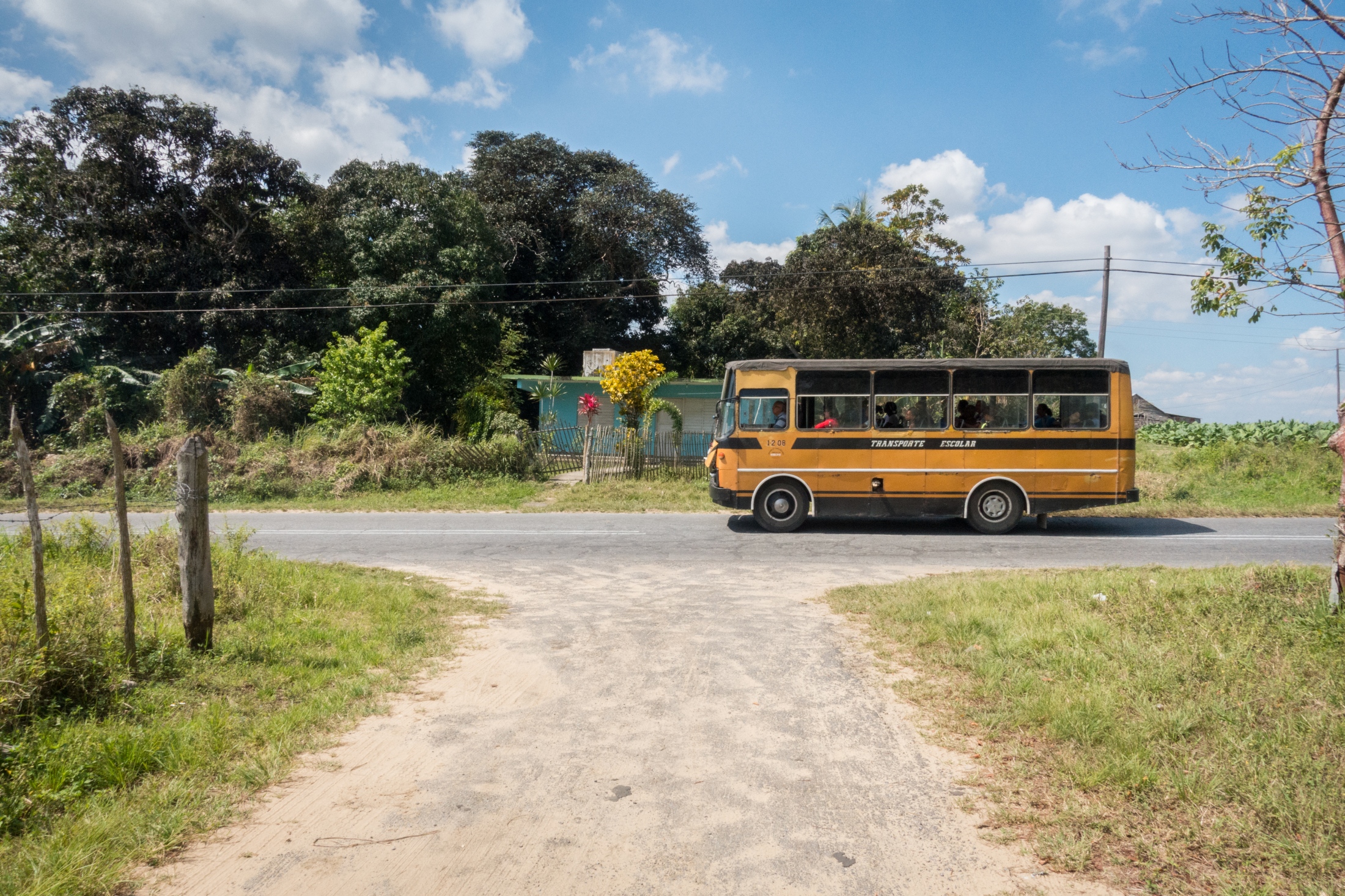 Art and Documentary Photography - Loading Cuba98.jpg