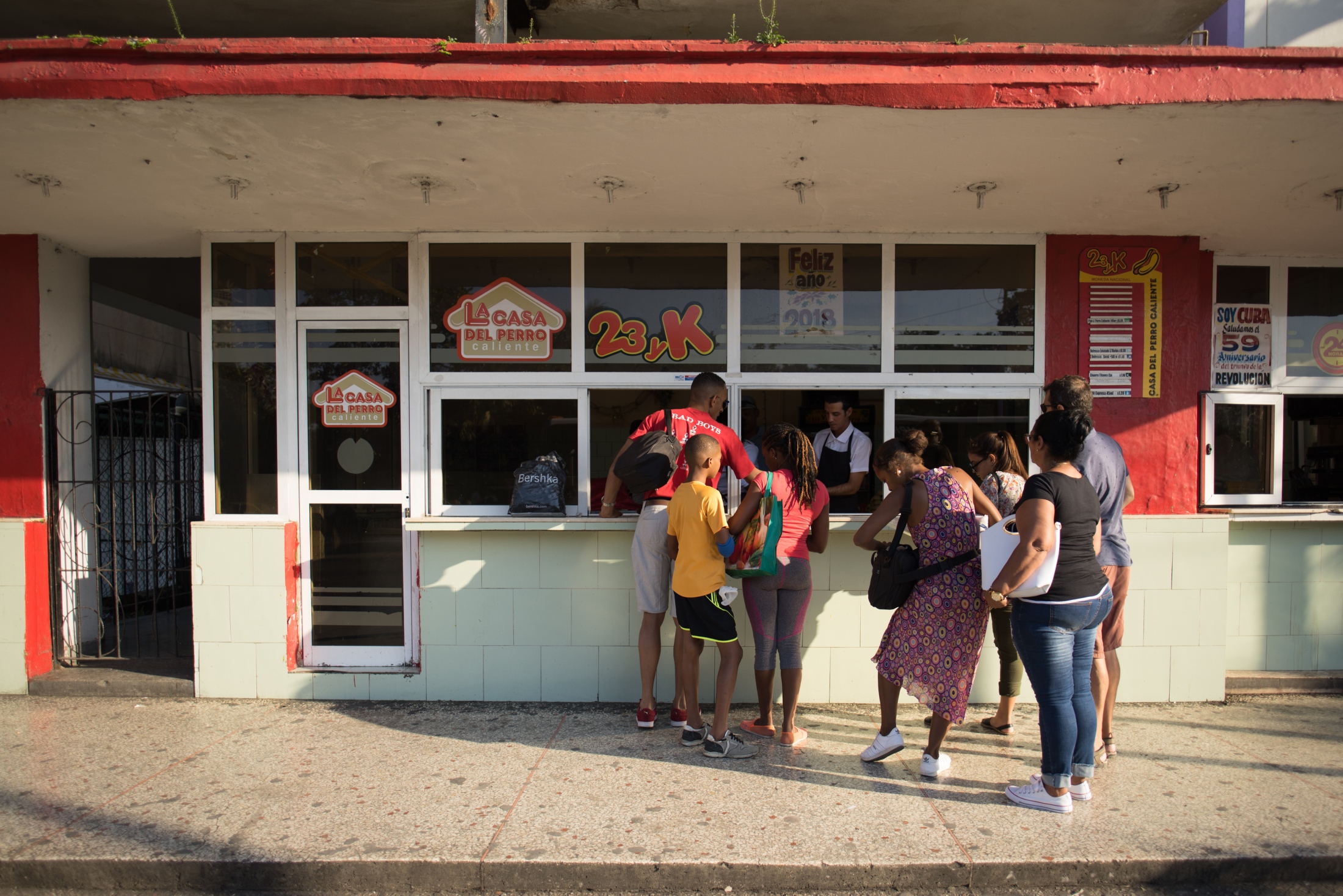 Art and Documentary Photography - Loading Cuba189.jpg