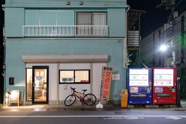 TOKYO Dense Settlement - Photography story by Martin Czarnecki