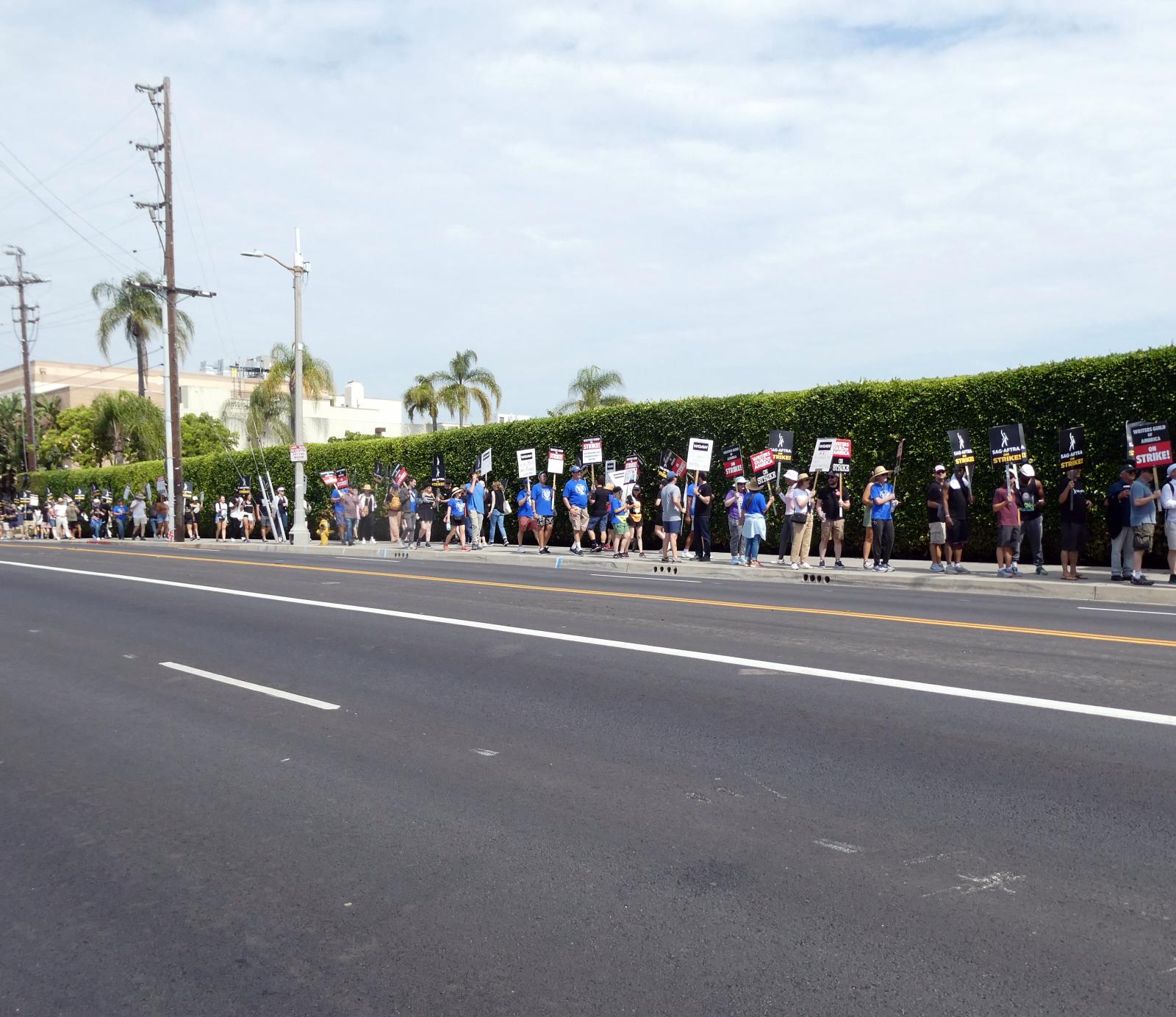 Lined Up At Paramount Studios | Buy this image
