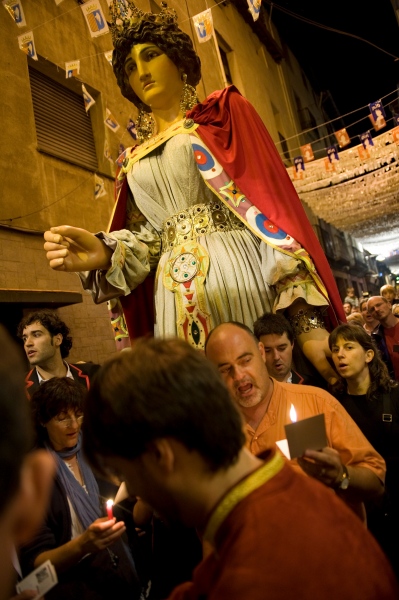 A look at Catalan roots - 