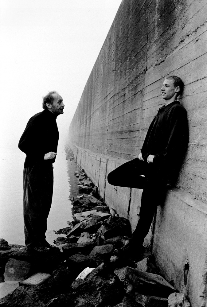 Image from Black&White - Journalist Jerzy Kisielewski with his son