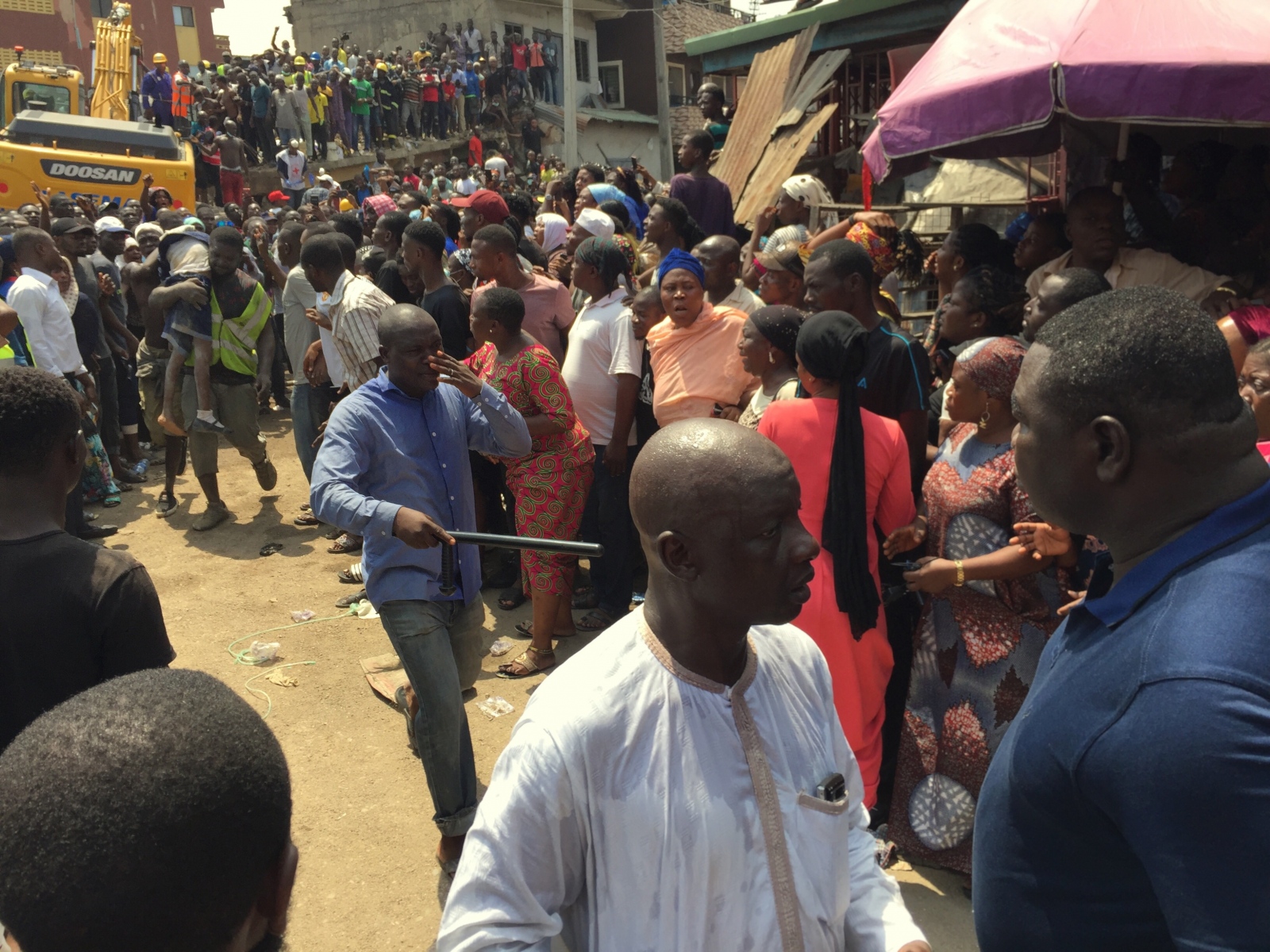 Images from Lagos school building collapse 