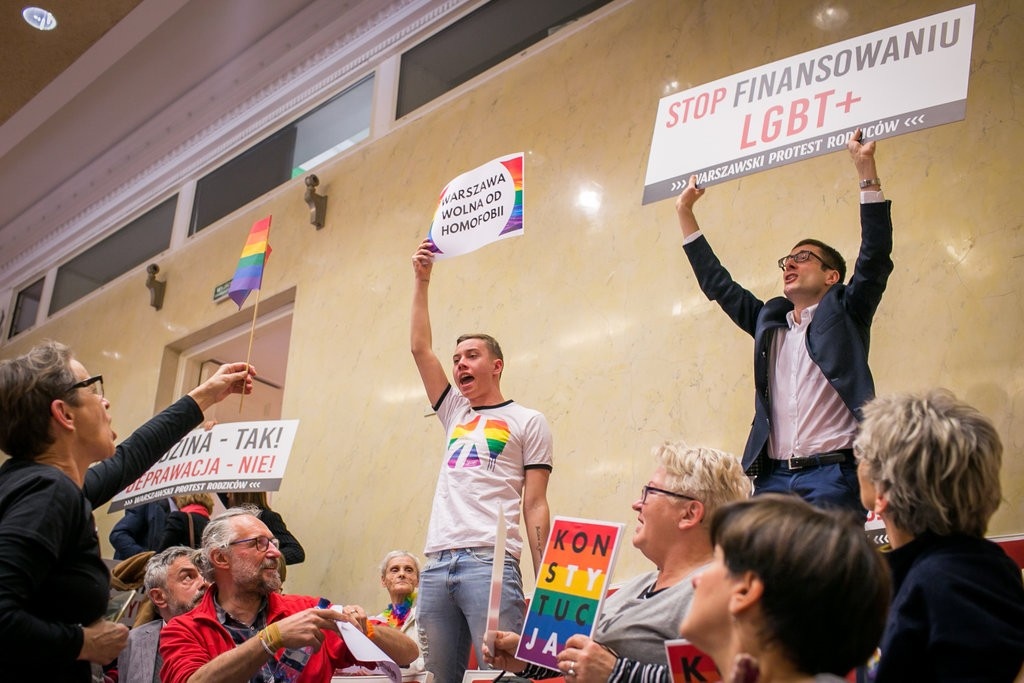 LGBT POLAND  - for NYTimes  -  Pro and anti-L.G.B.T. activists arguing about the Warsaw...
