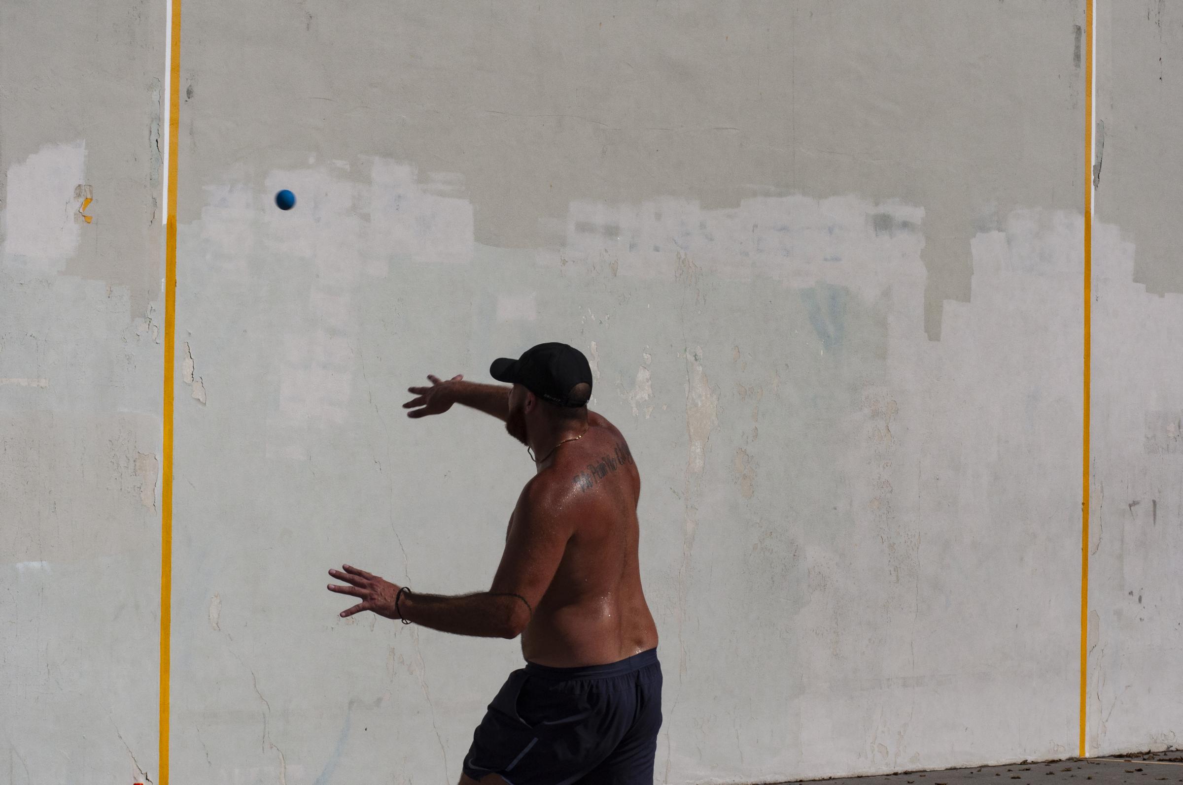 Art and Documentary Photography - Loading handball_NYC004.jpg