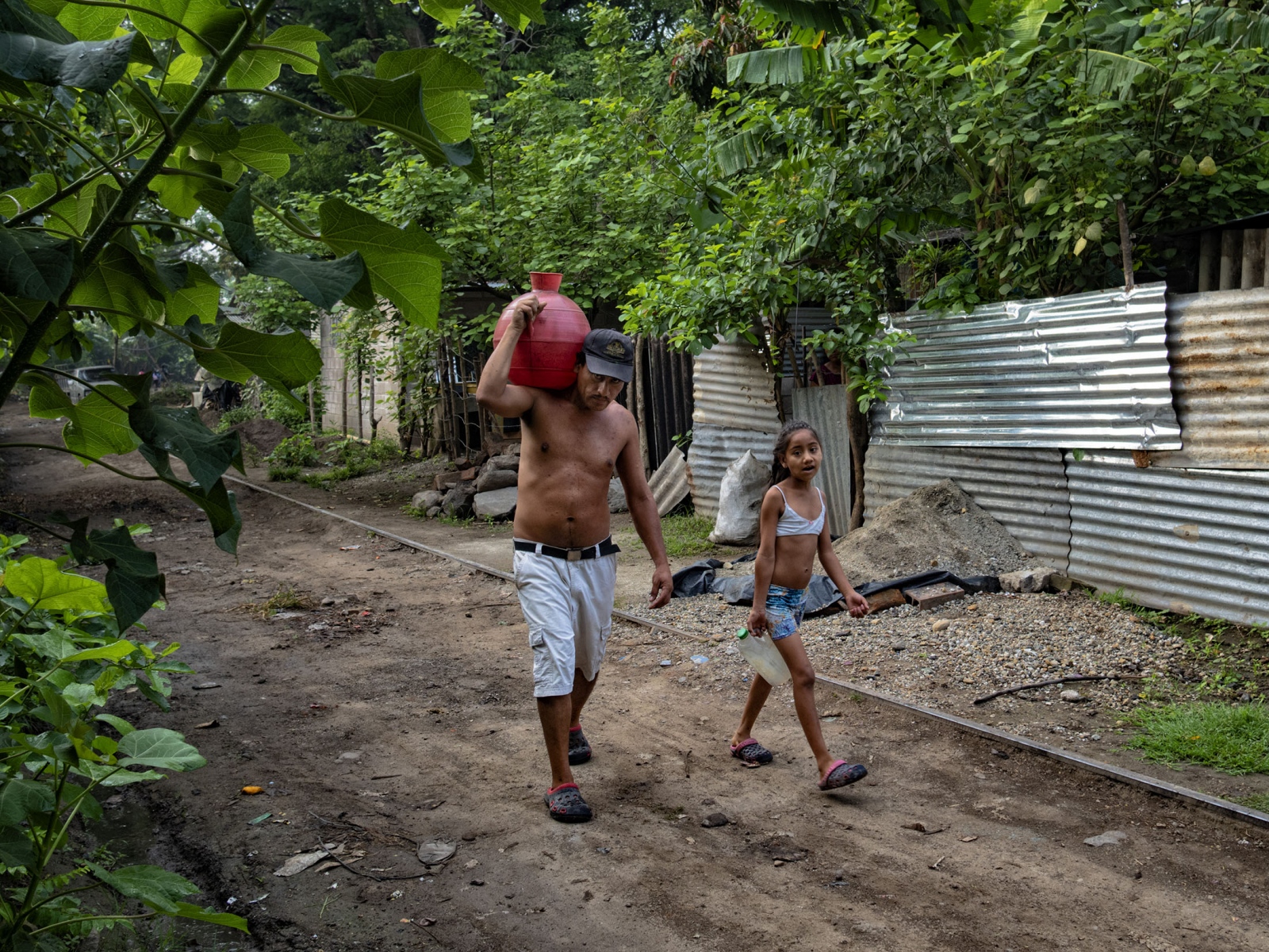 Living without water: the crisis pushing people out of El Salvador