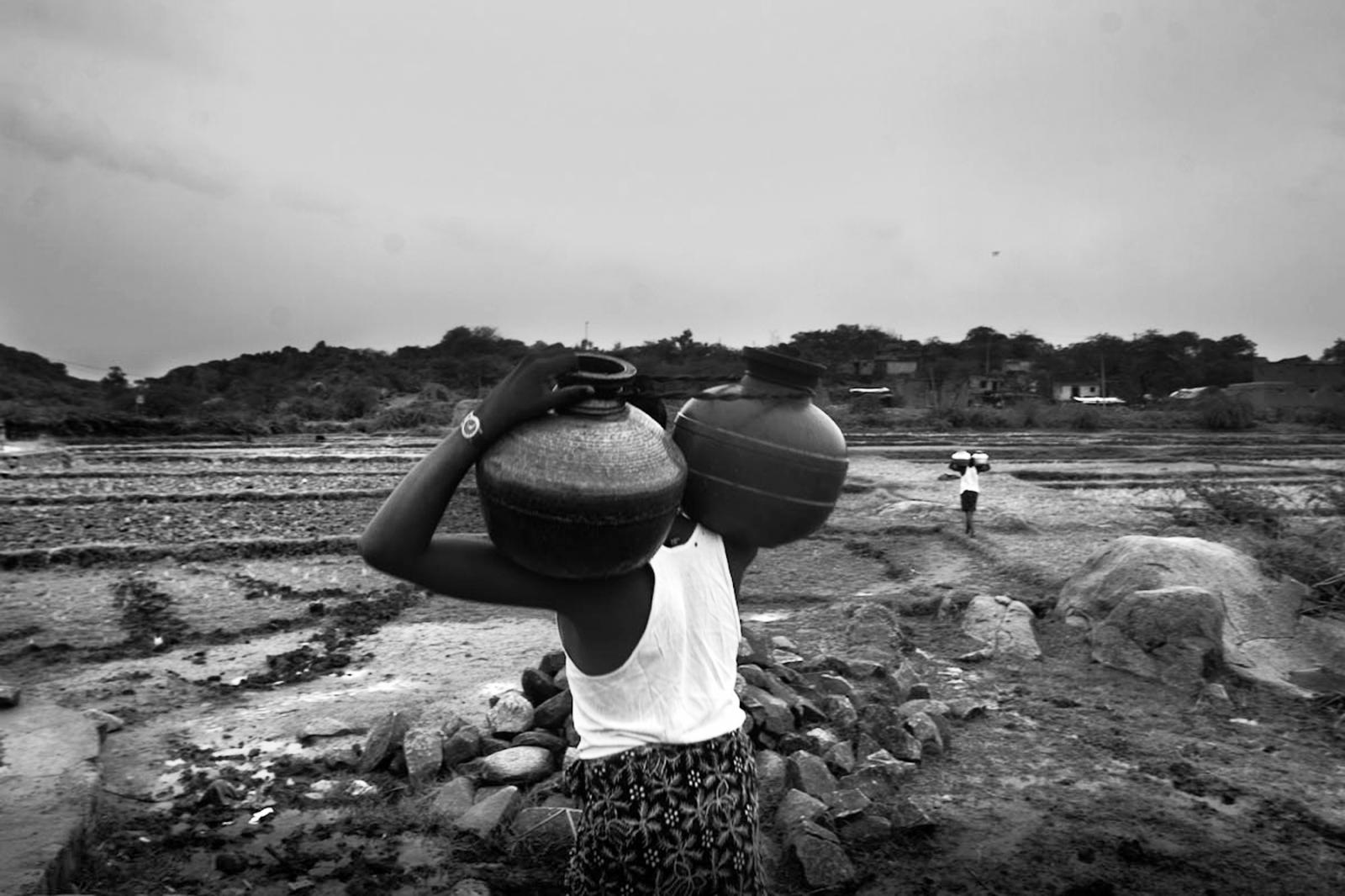 Rural Exodus - Selvaprakash Lakshmanan / Editorial, Portrait photographer