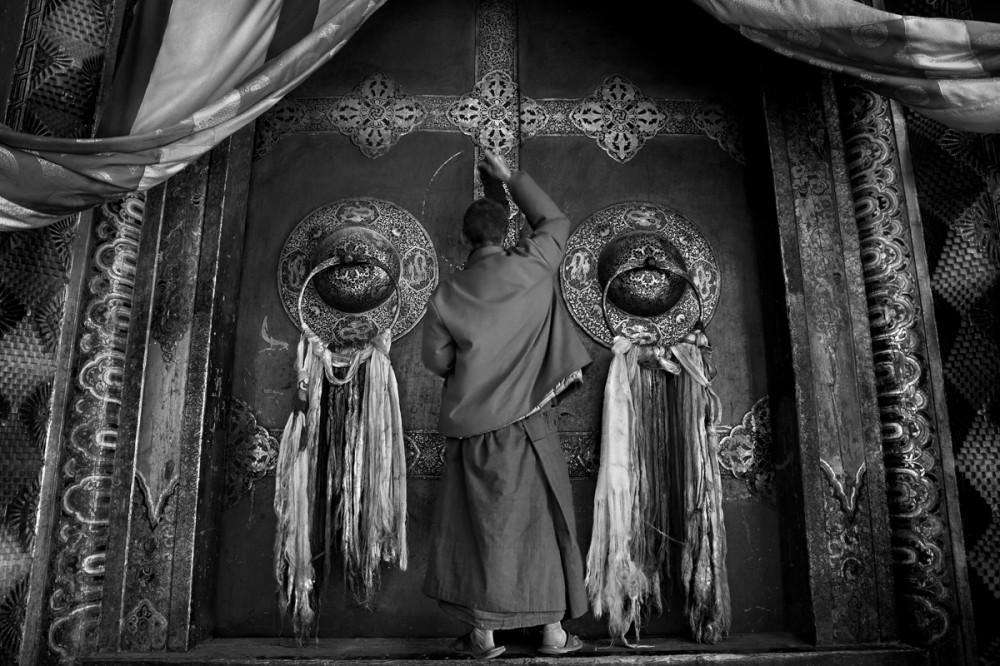 Closing of the Monastery Door