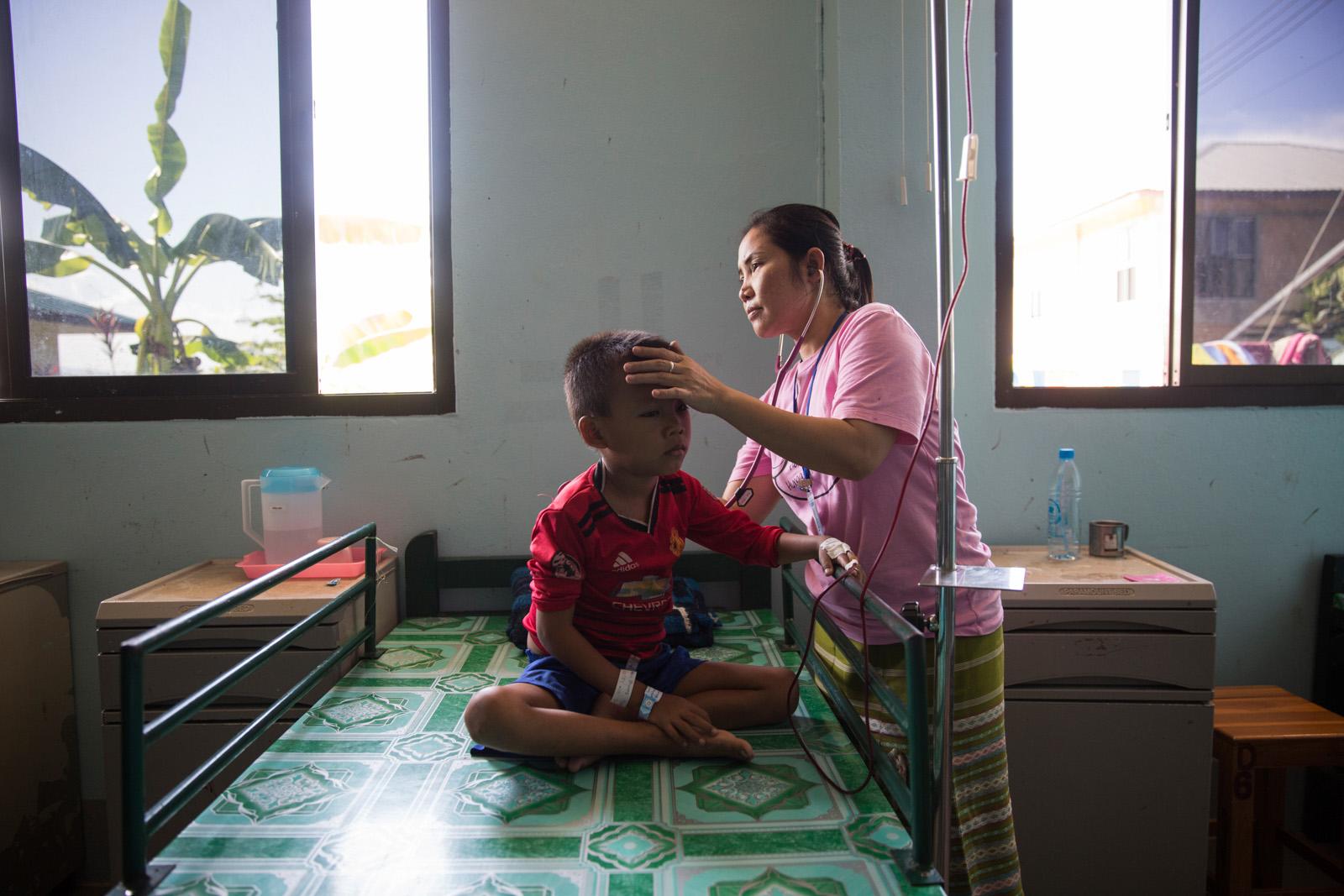 SOUTHEAST ASIA'S DENGUE EPIDEMIC - Tin Tin Soe, Clinical supervisor at the child-in patient...