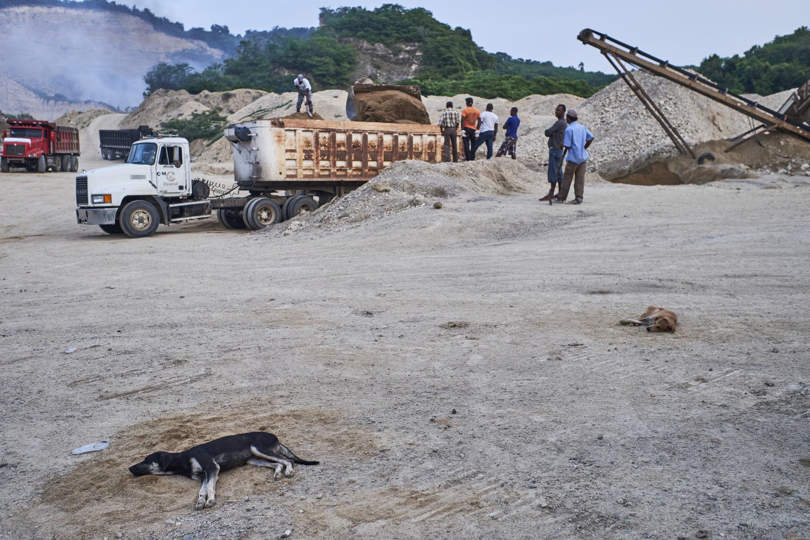 Sand, Diesel, and Sun: a day in a sand quarry in nigua, Dominican Republic