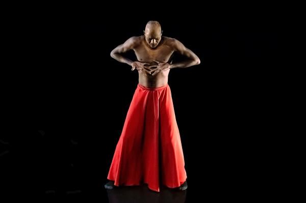 Musique/ Danse - "Kotéba", un solo de danse de Seydou Boro