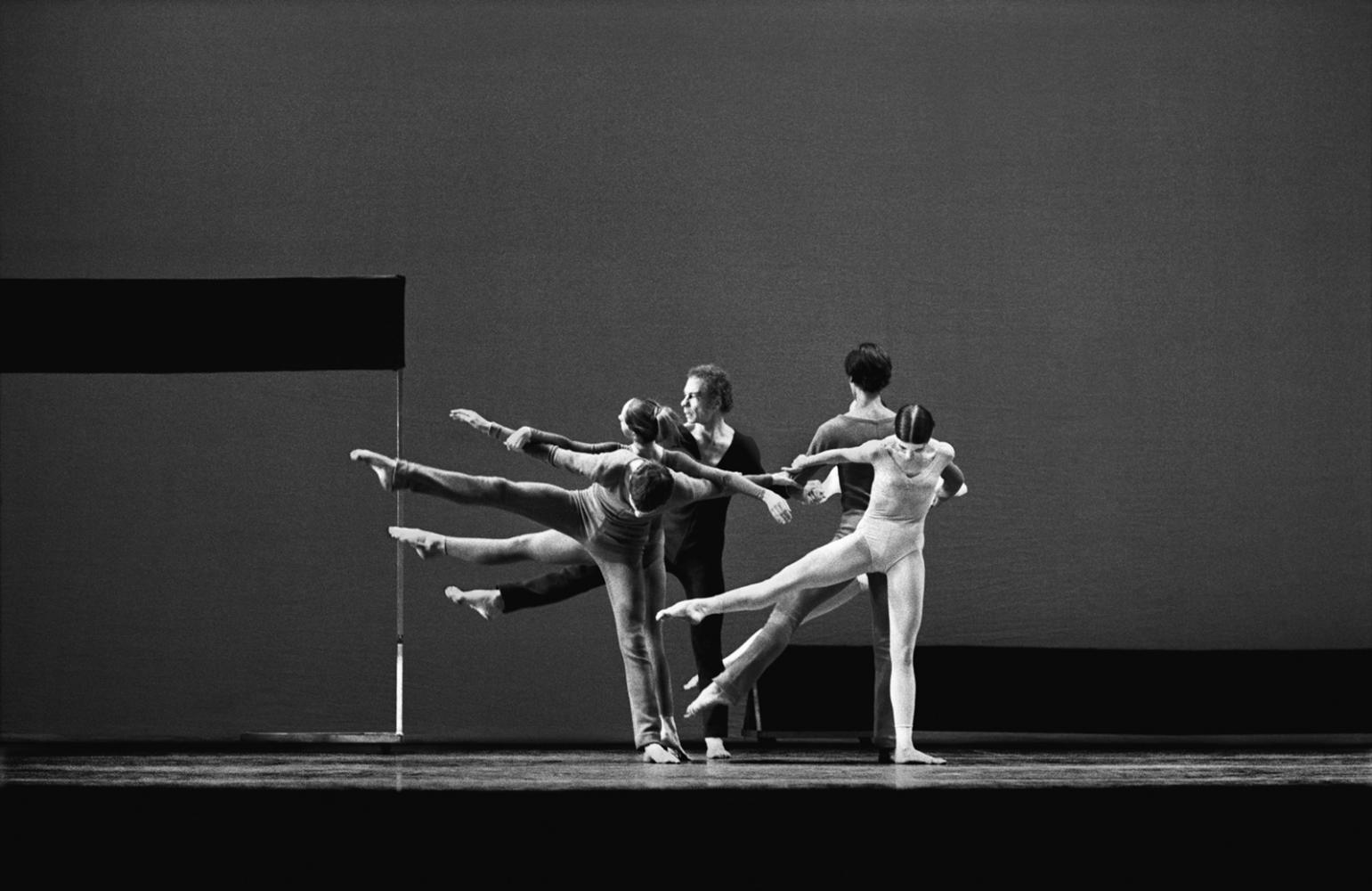 "˜That Single Fleeting Moment': Merce Cunningham in Images