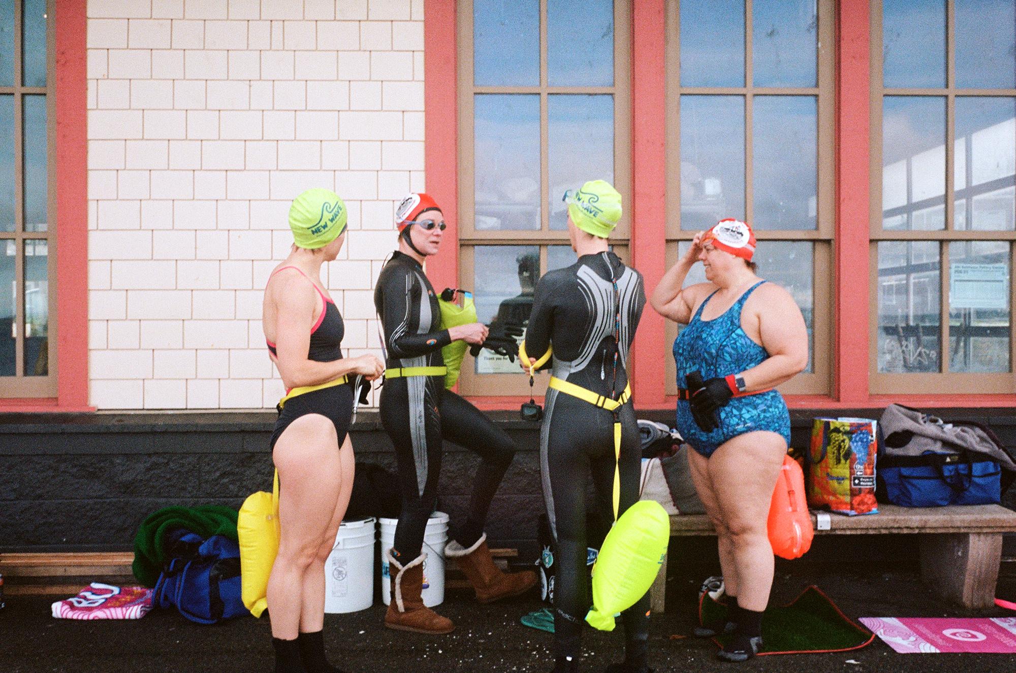 Art and Documentary Photography - Loading 84730024web.jpg