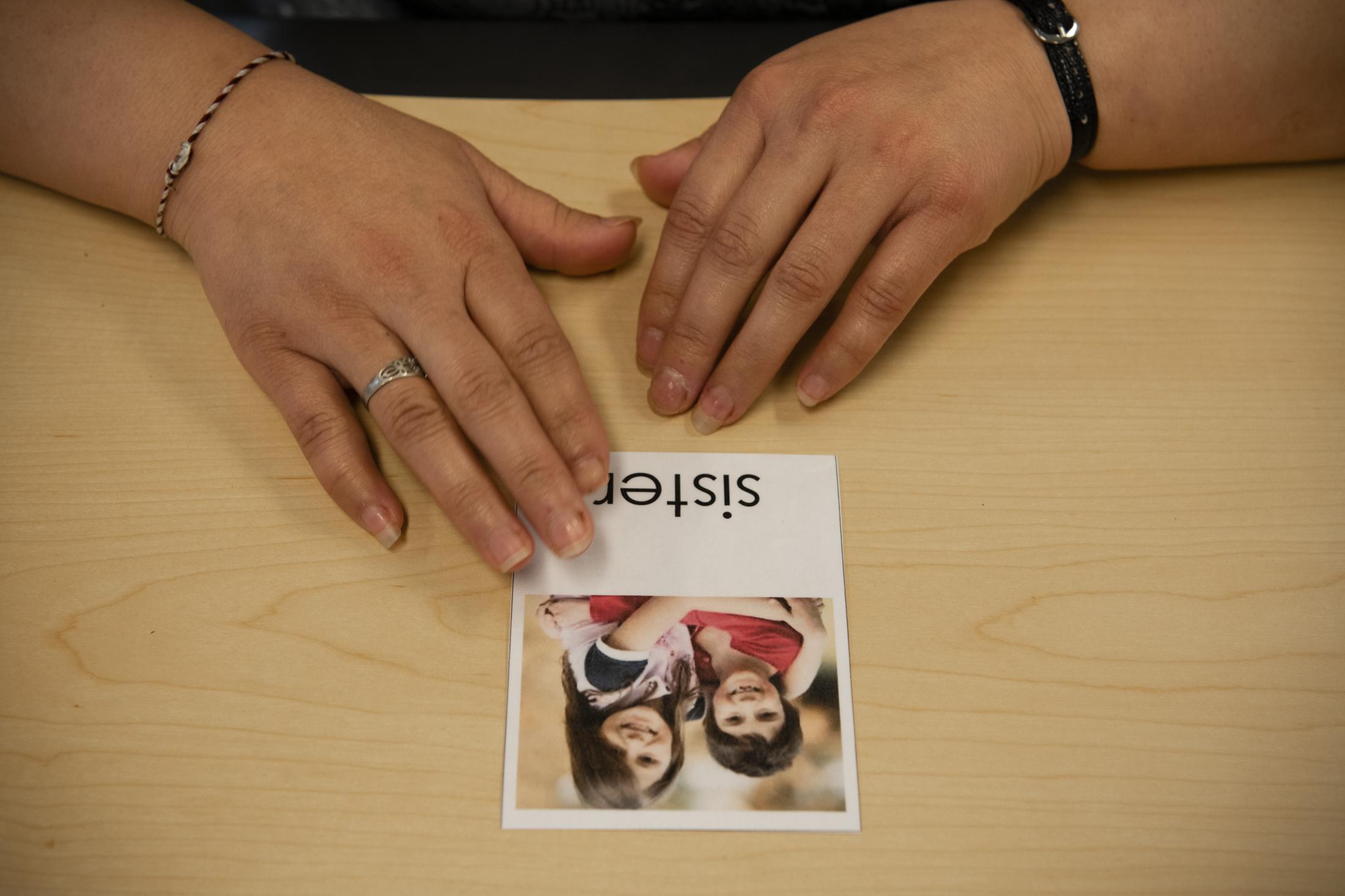 Yazidi Sisters - CALGARY | CANADA | 10/18/18 | Munifa receives the card...