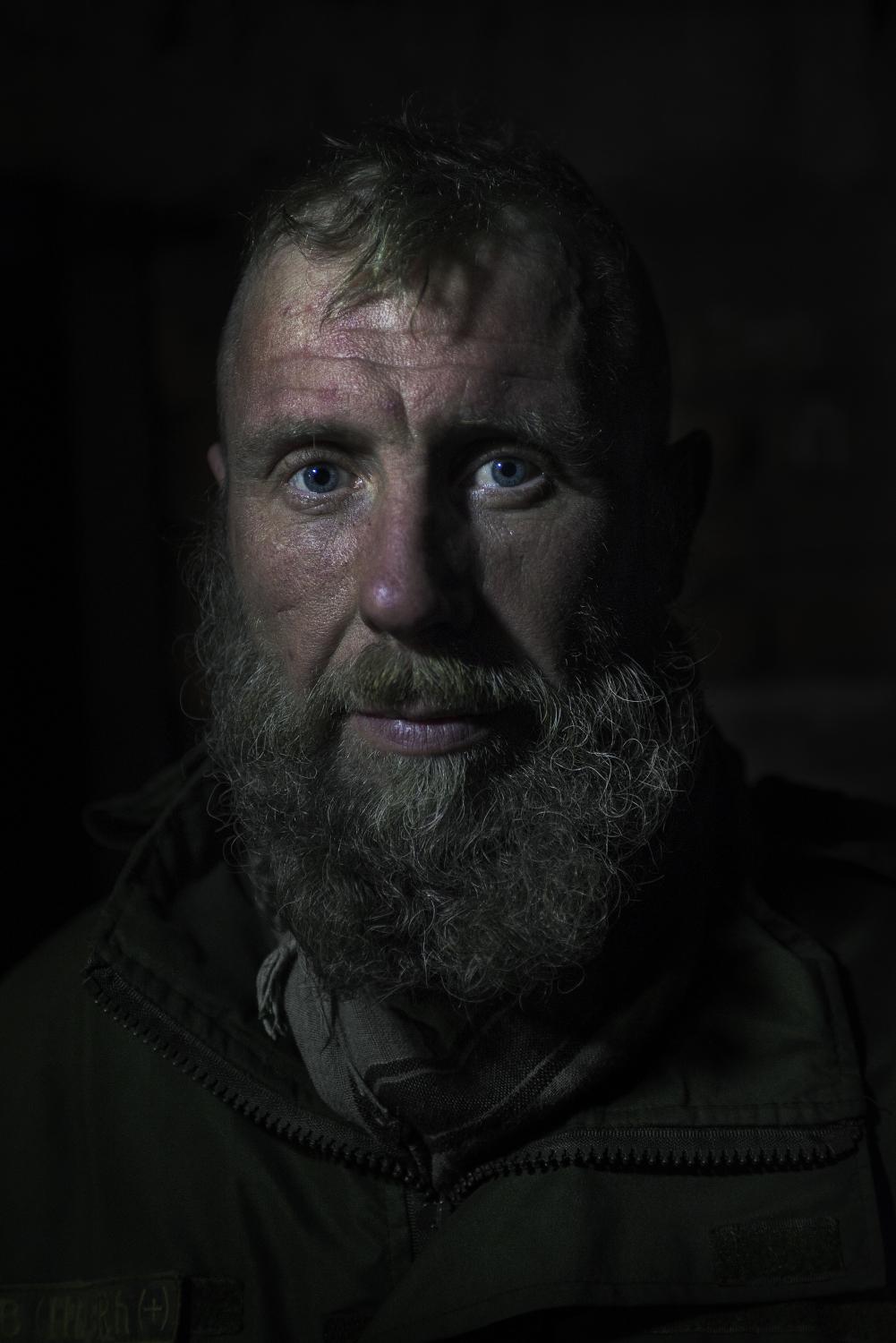 Under fire  - portraits on the front line of the war in Ukraine