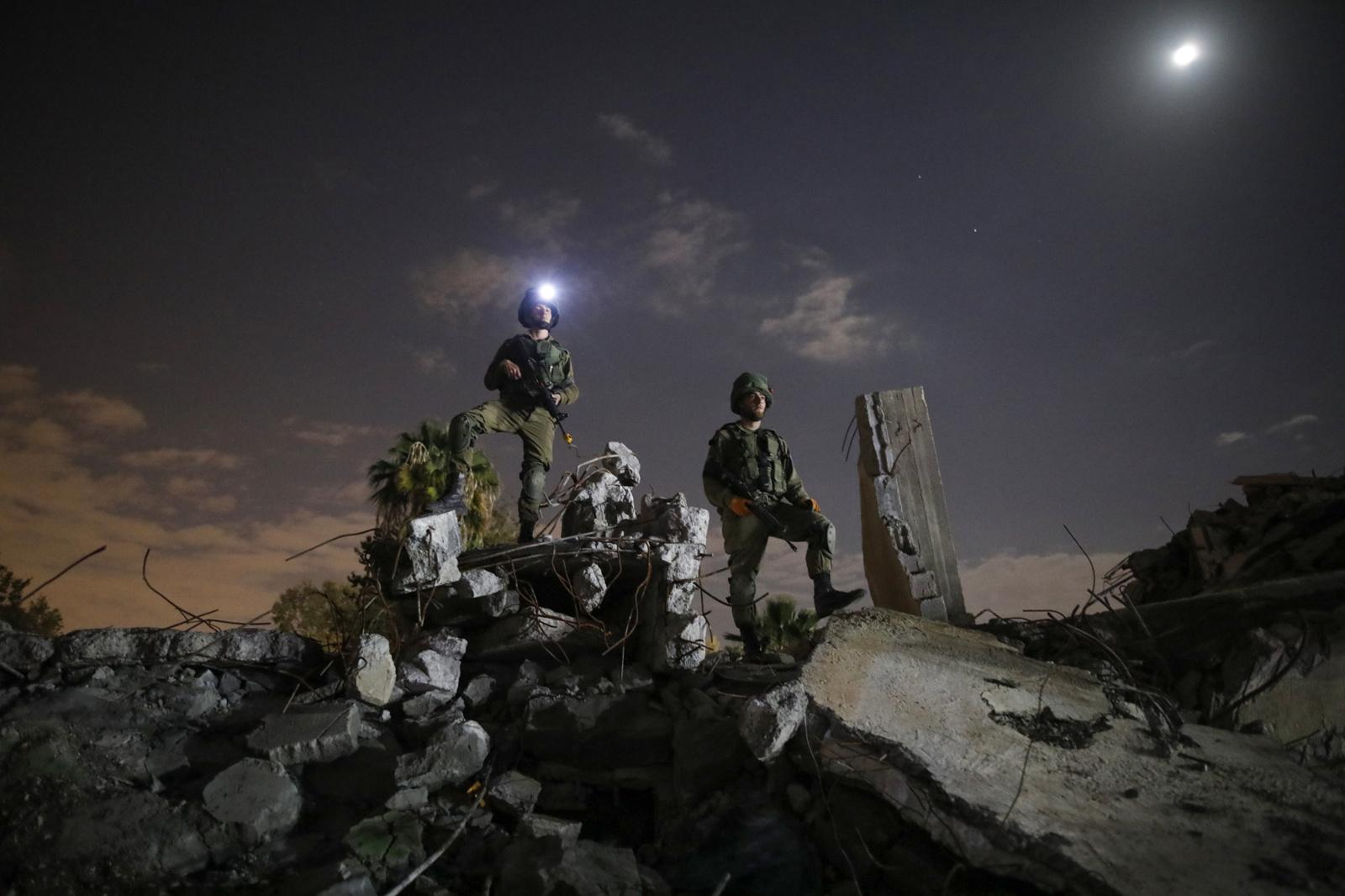 Israeli Army - Israeli soldiers of the Search and Rescue Brigade take...