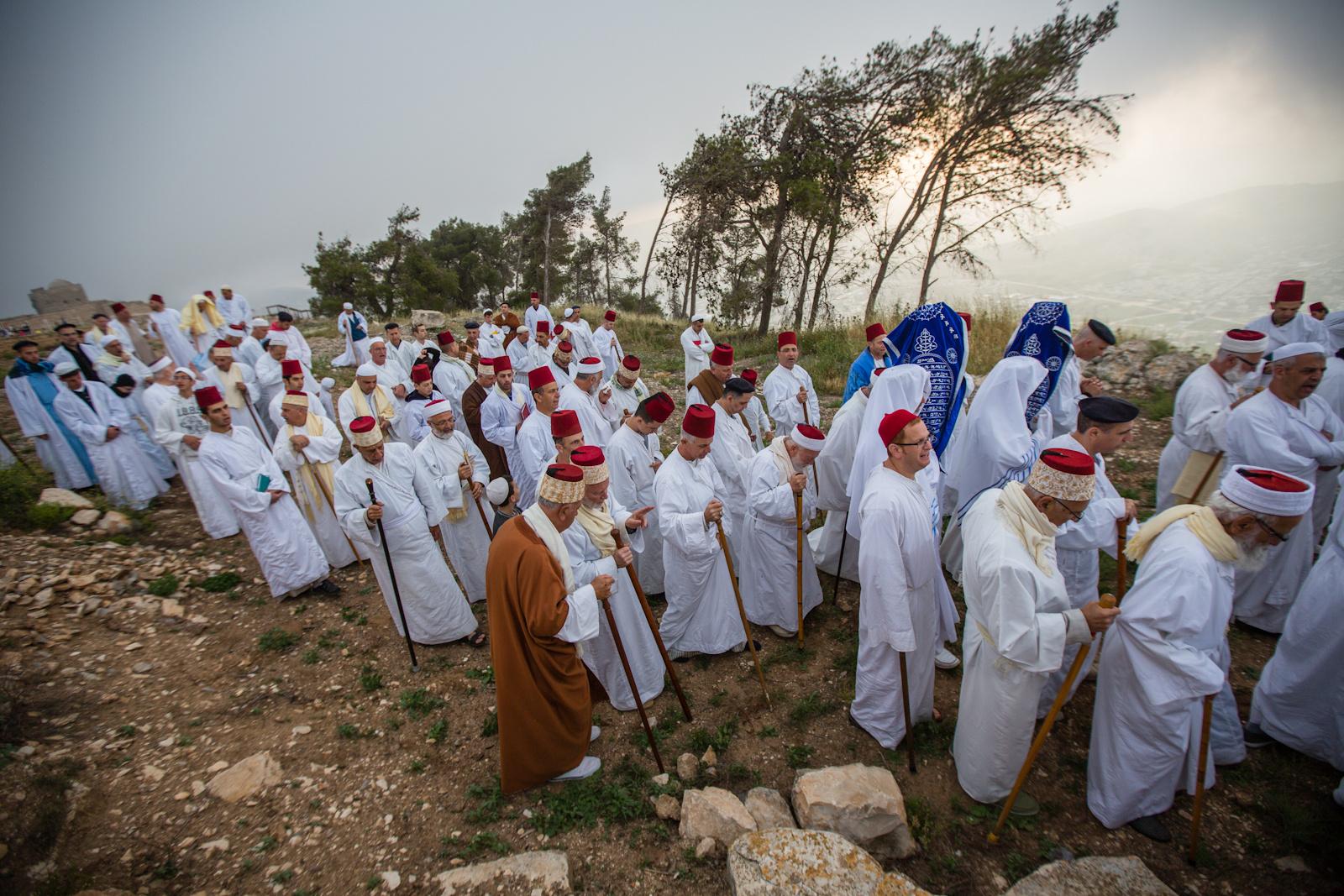 NABLUS, PALESTINIAN TERRITORIES - APRIL 27, 2016: Samaritans take part in a pilgrimage marking...