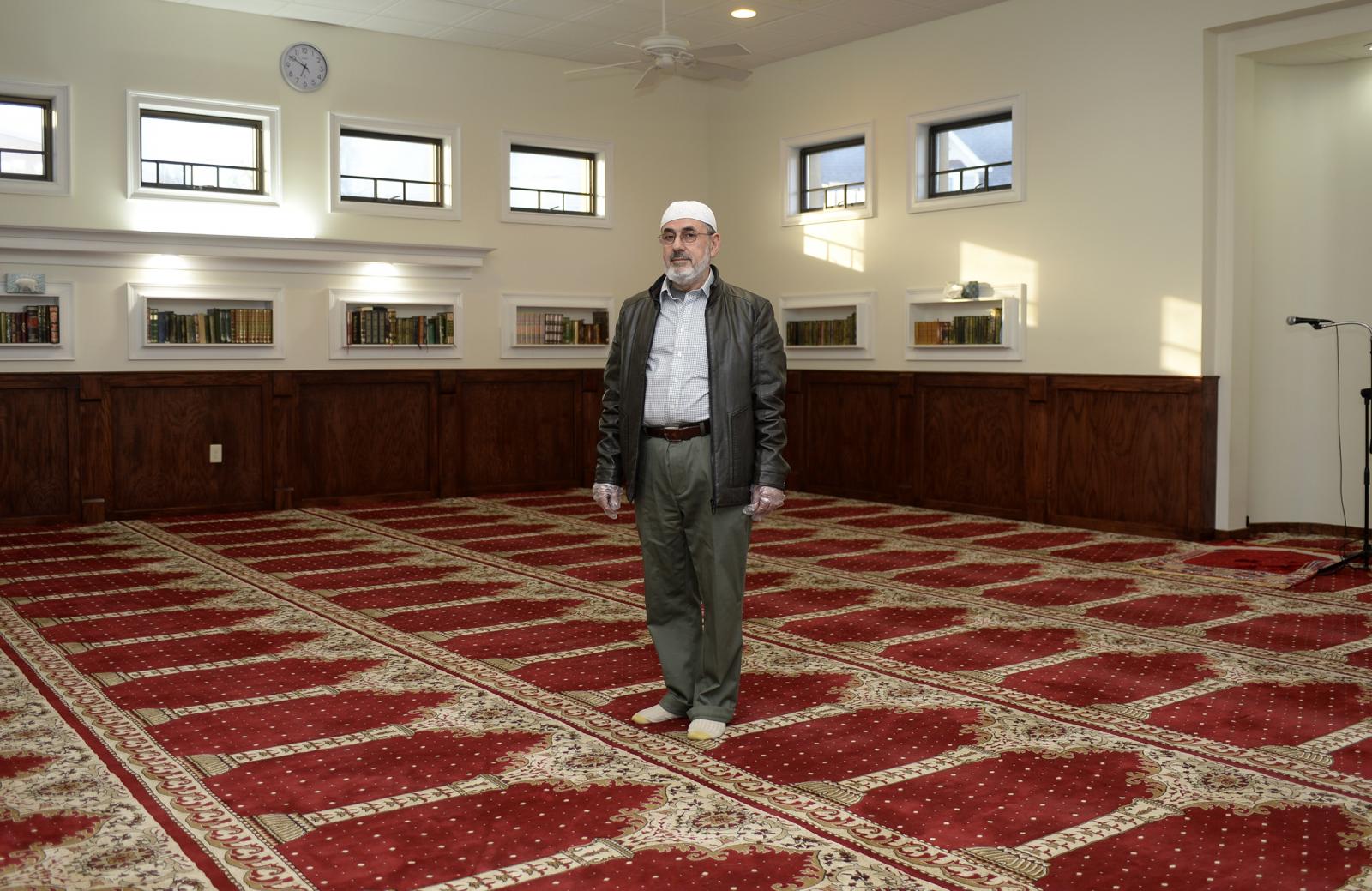 Shakir Hamoodi, an imam, or a p... this year&rsquo;s Ramadan.