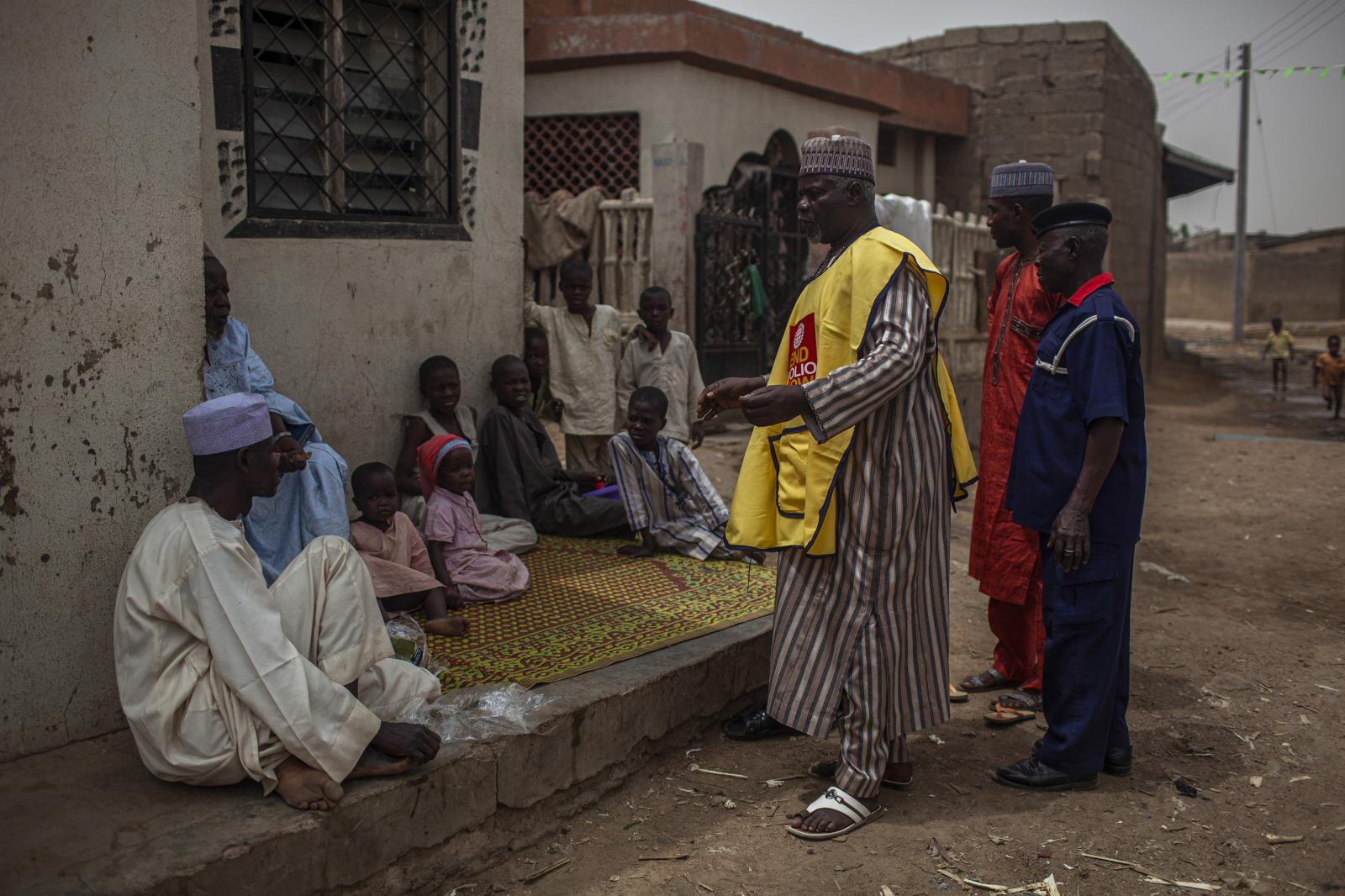 Polio Nigeria - Rotary field coordinators are helping close immunization...