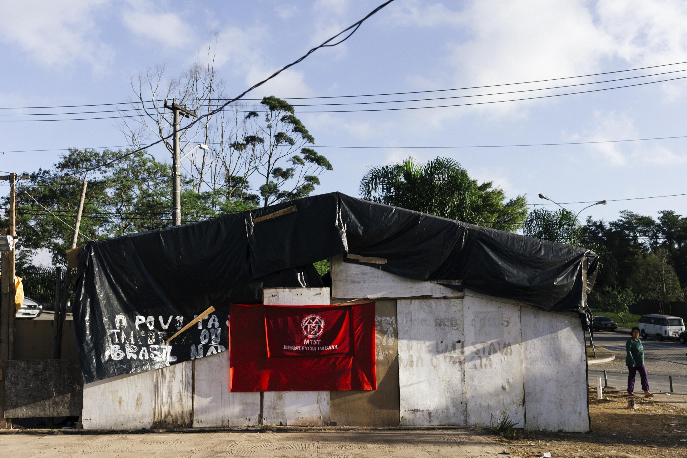 BRASIL Copa do Povo - The MTST main shack at the camp, where coordinators can...