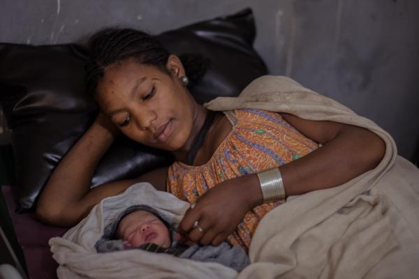Martha Tadesse |  Sifrash Story  - First portait of Sifrash and her baby girl in the...