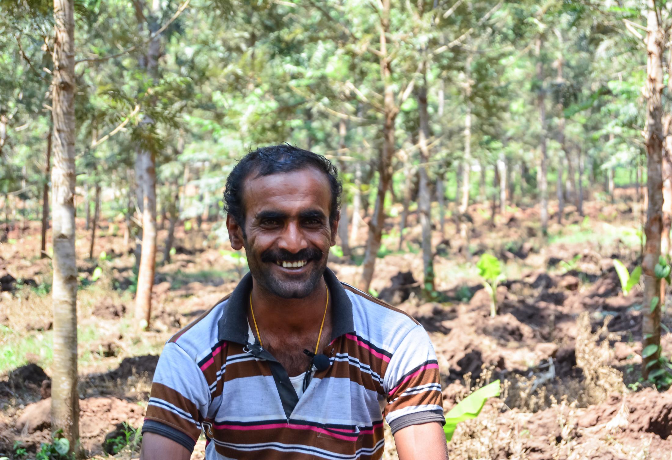 Chandrapa&rsquo;s son Ravi helps his father in the farm and wants to scale new heights. He wants to move to the farm with his family as he says that it makes it easier for him to maintain the farm and be more efficient.