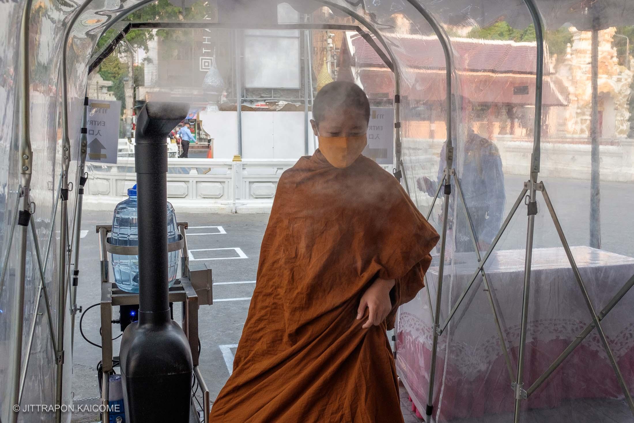 06.01 PM - Chedi Luang Temple is being strictly screened for COVID-19 and disinfection tunnel has been used as a weapon in the fight against the virus, Chiang Mai, Thailand, in March 30, 2020.