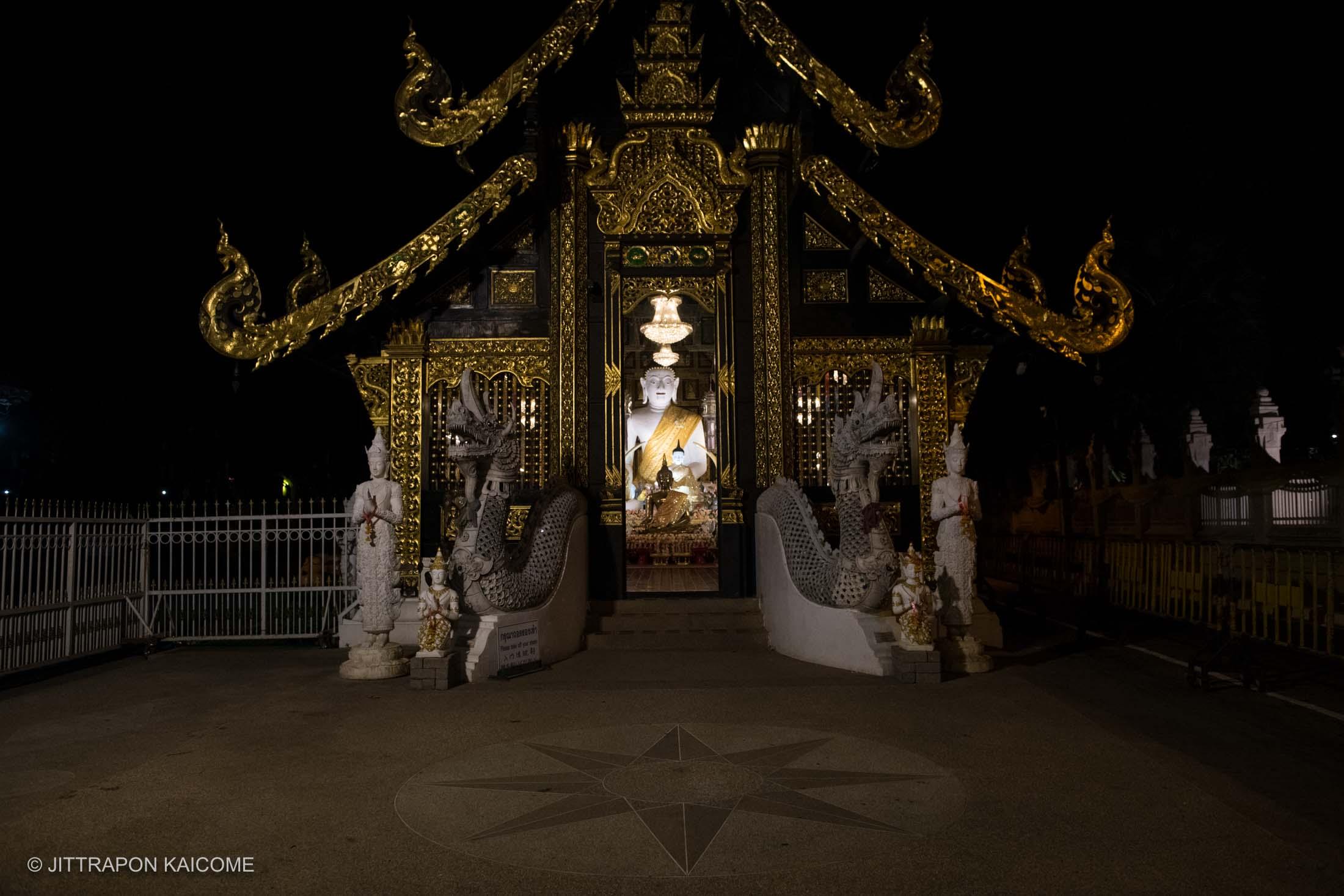 Chiang Mai During Covid-19 - 08.10 PM – Before the outbreak, Wat Inthakin, a...