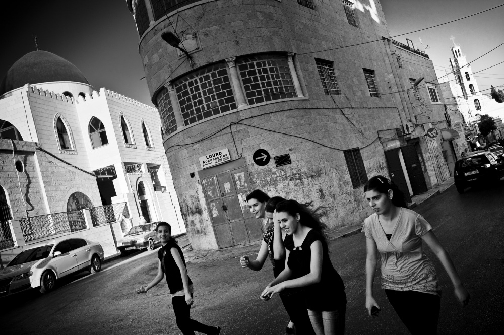 Art and Documentary Photography - Loading Spyra_Exodus_005.jpg