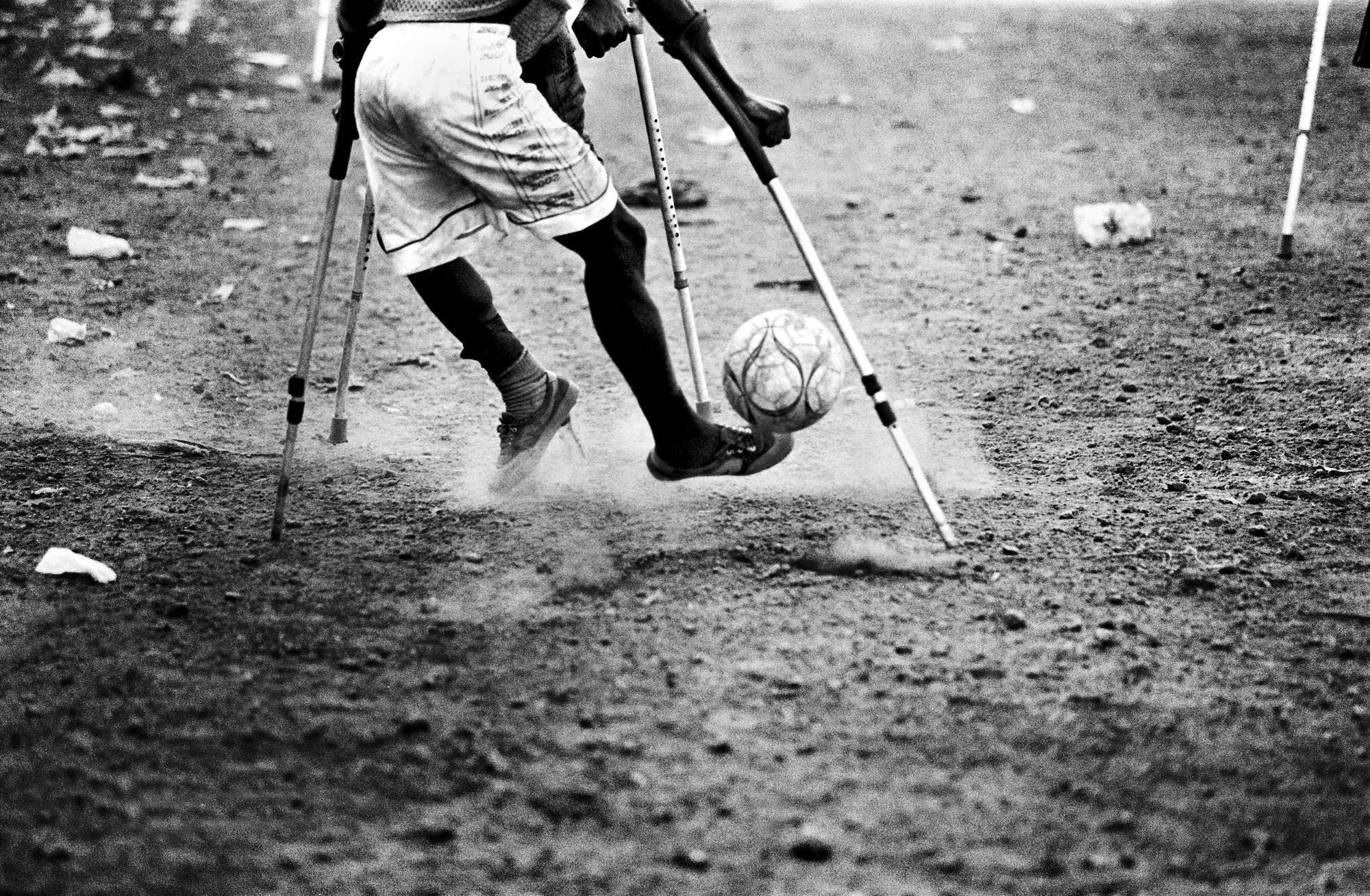 One Goal - Sierra Leone, Freetown, April 2003.
War amputees soccer...