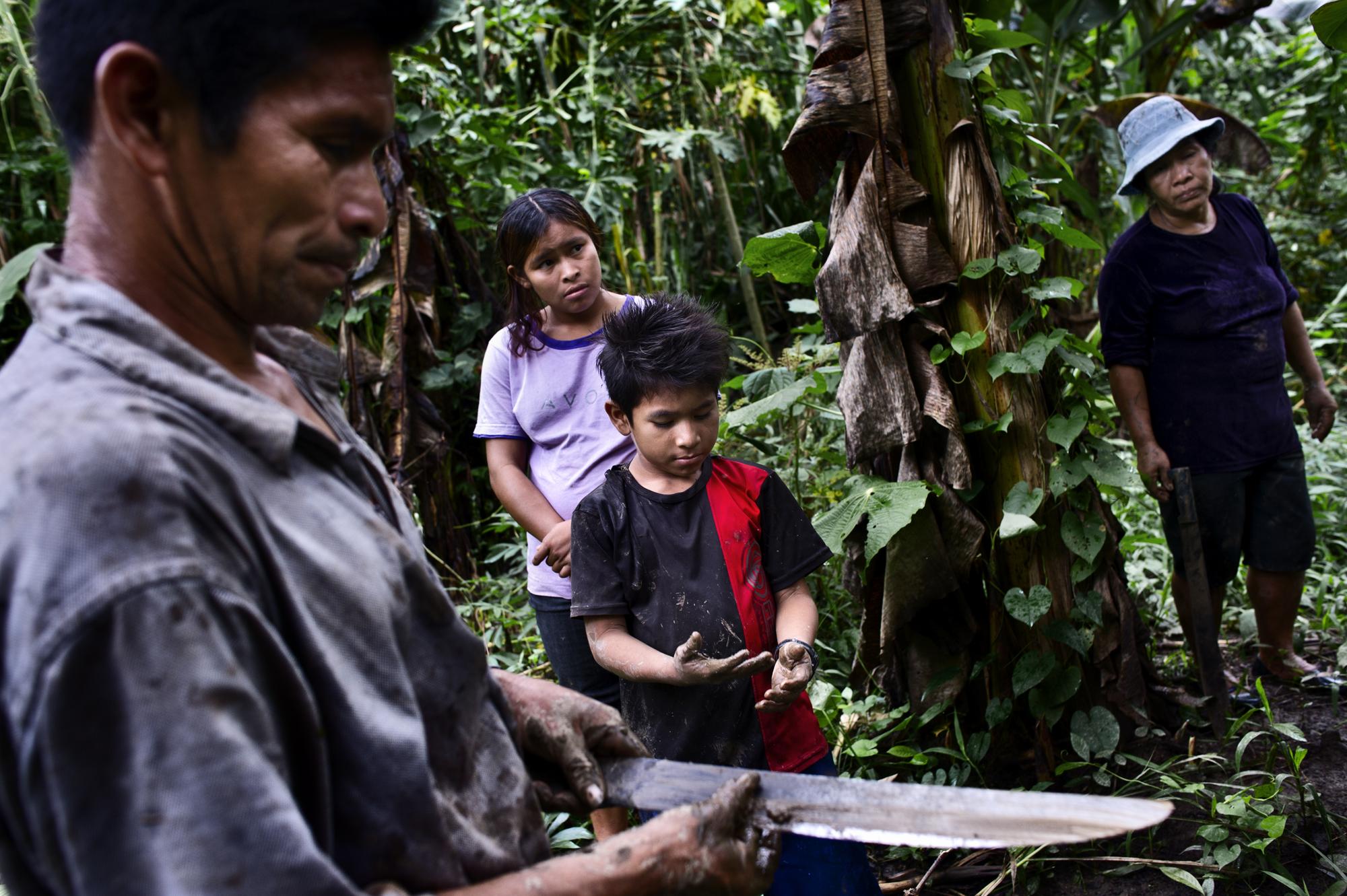 Food Justice - Bolivia, the Amazon, Valparaiso.
Ronald Valverde (9...