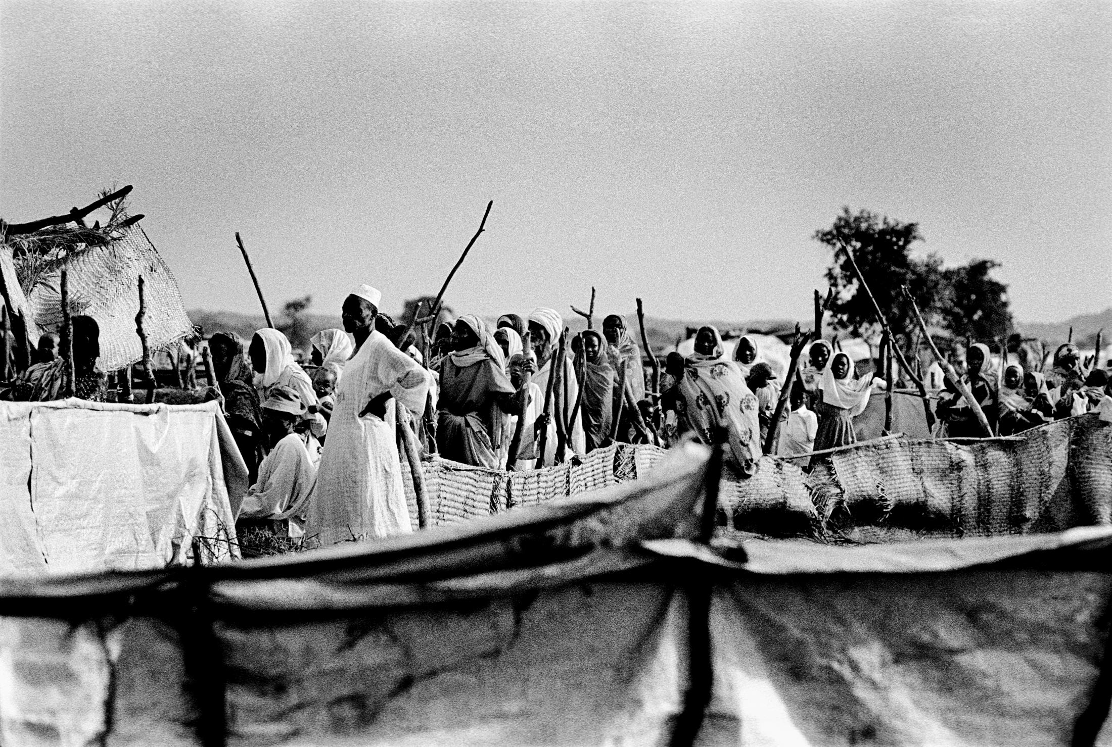 Darfur - SUDAN Nyala, South Darfur Women wait for their...