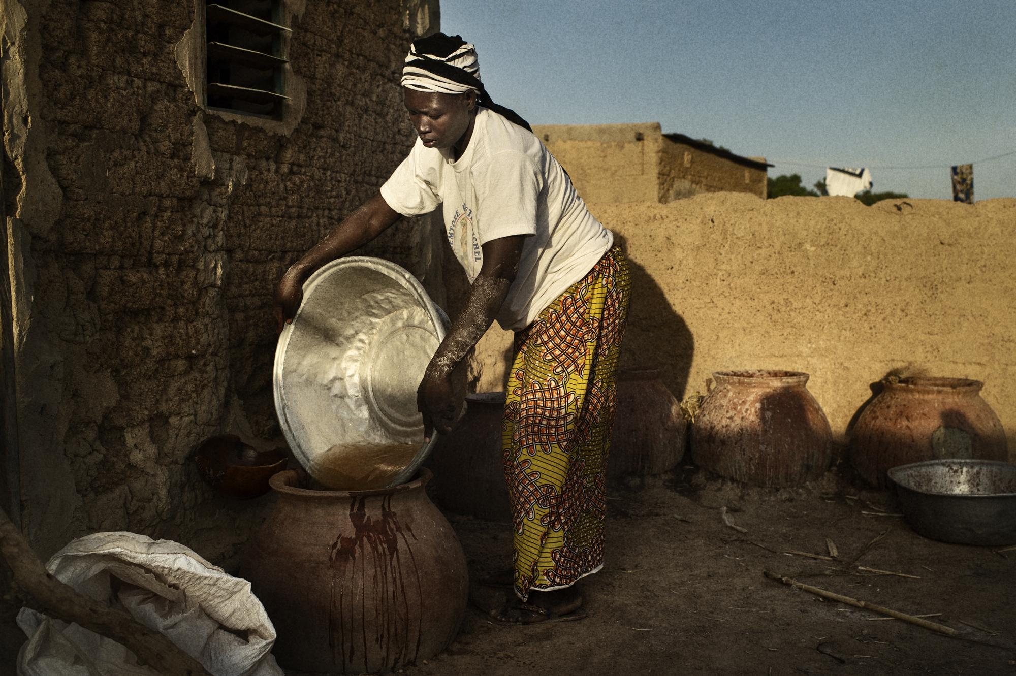 Microcredit / Burkina Faso - Burkina Faso, Pousg Ziga.
November 2011.
Reegma...