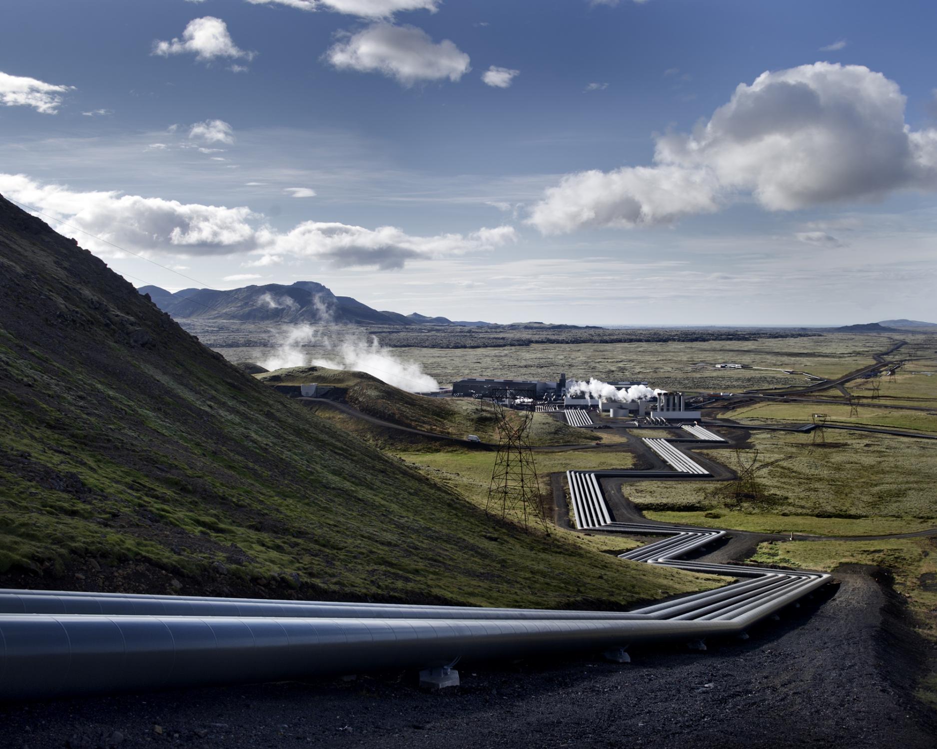 Steamland - Geothermal Power in Iceland.
August 2010.
Hengill,...