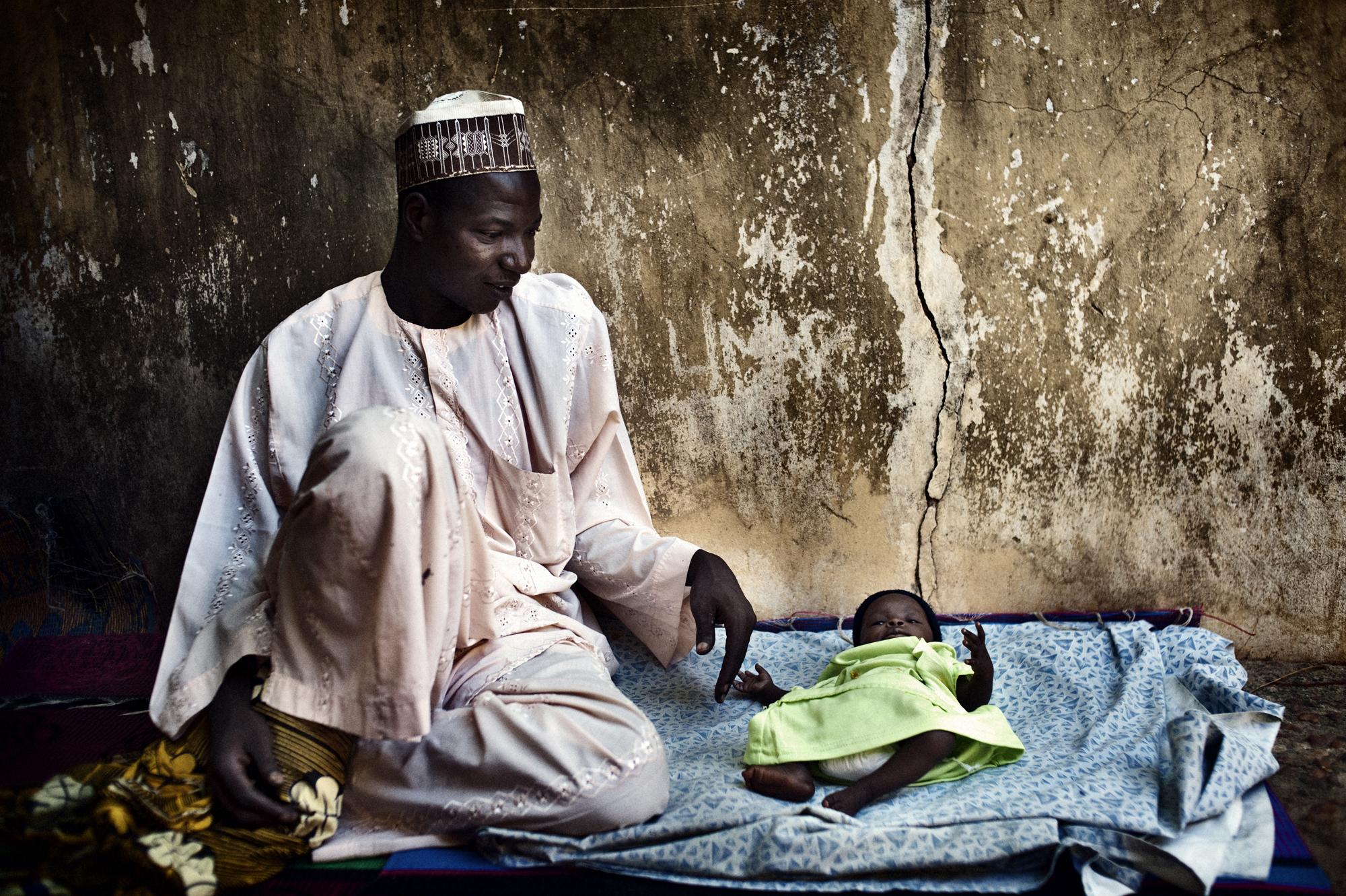 Child & maternal mortality - Nigeria, Katsina. October-November 2009. Tahiru (not real...