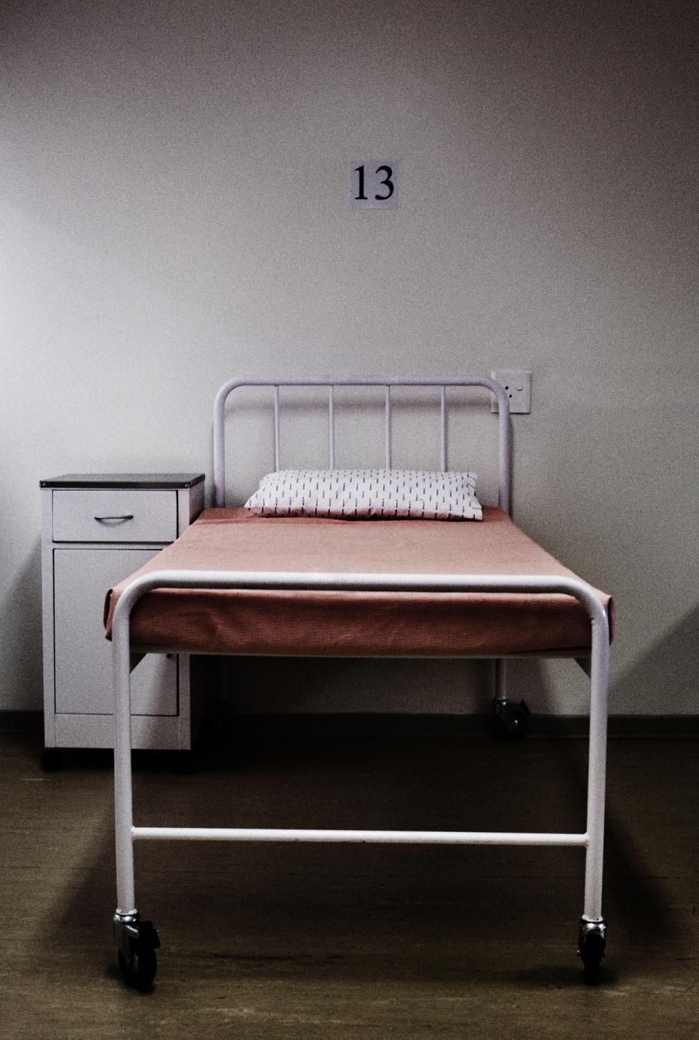 Tuberculosis / Lesotho - Lesotho.
An empty bed at the Maseru TB clinic.
Lesotho...