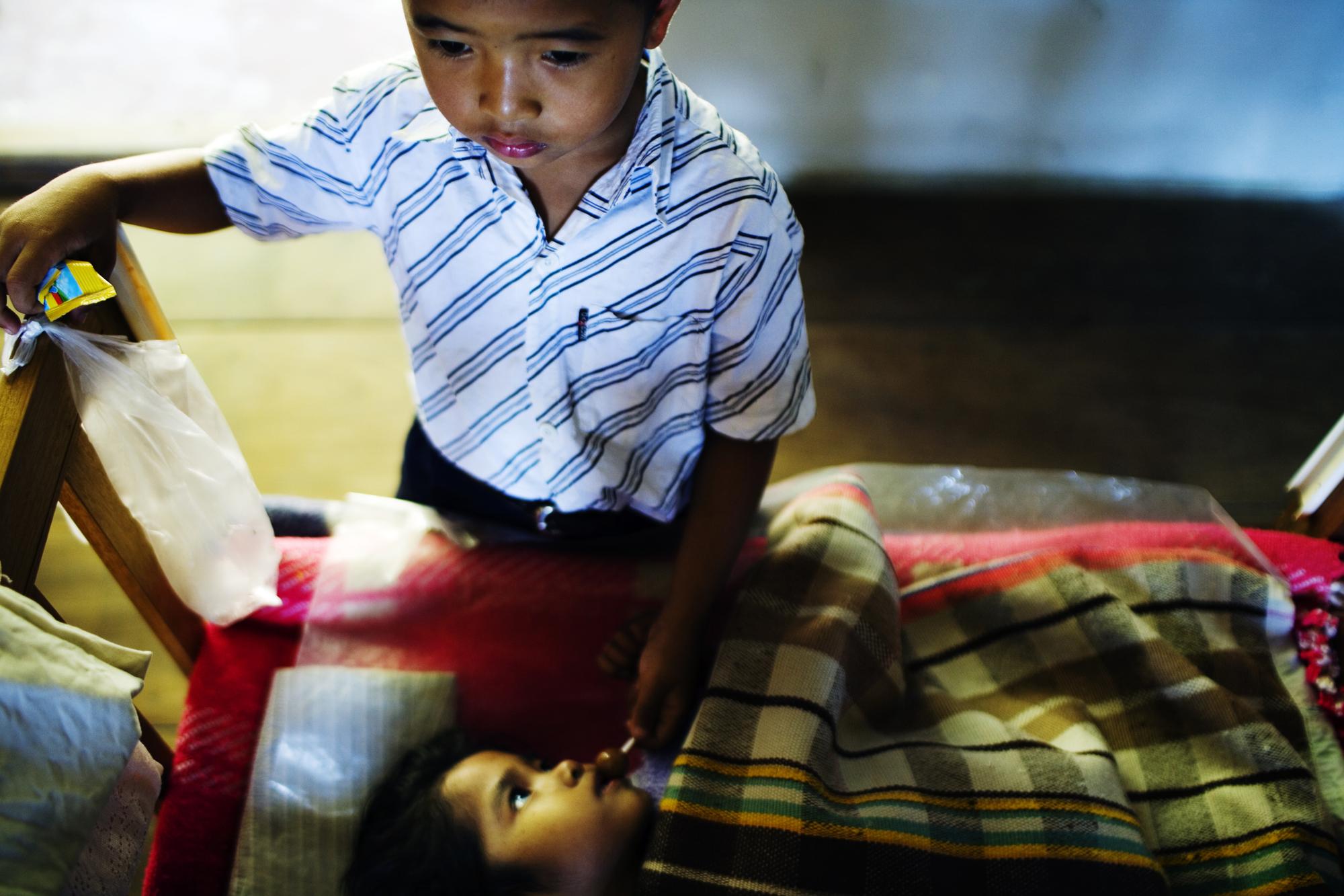 Injecting death - INDIA Aizawl, Mizoram Seven-year-old Biakteni receives...