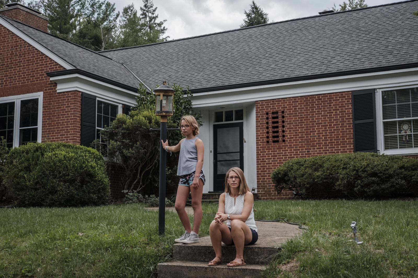Jeri Seidman and her daughter H...otographer: Carlos Bernate/ NPR