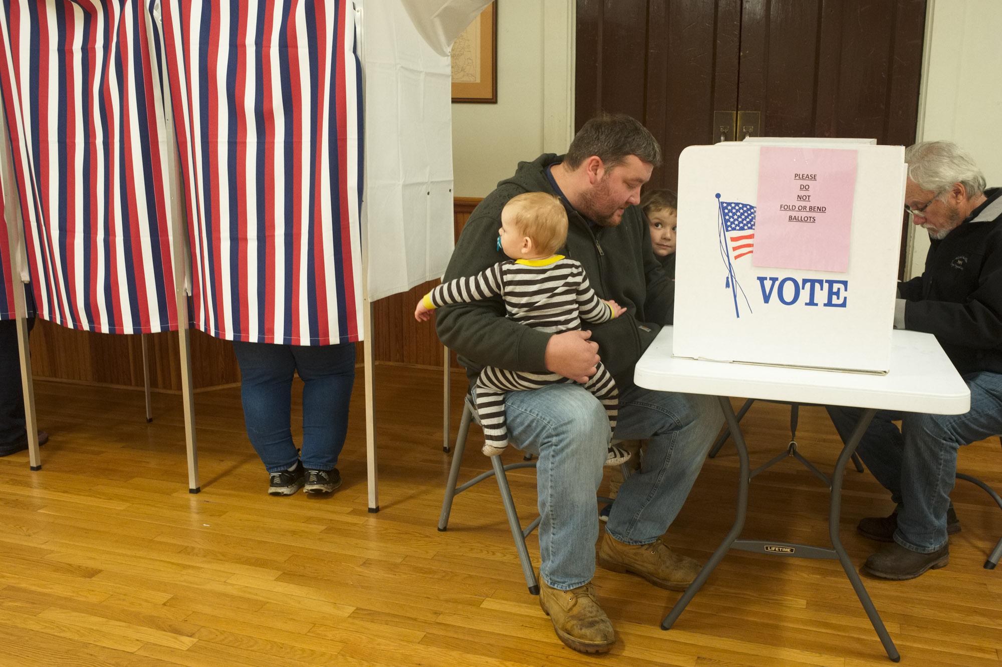 Drewsville & Beyond - Voting for the Midterm Elections. Walpole, New Hampshire,...