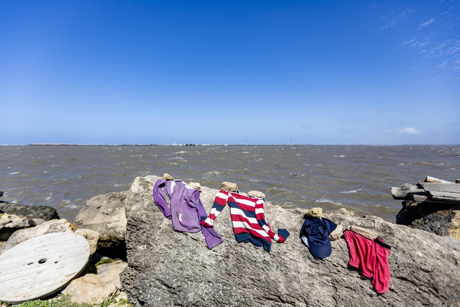 WHERE THE MAGDALENA RIVER CEASES Karen Arango