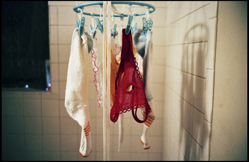 "you must not know 'bout me.." -                                   Sonya's laundry hanging...