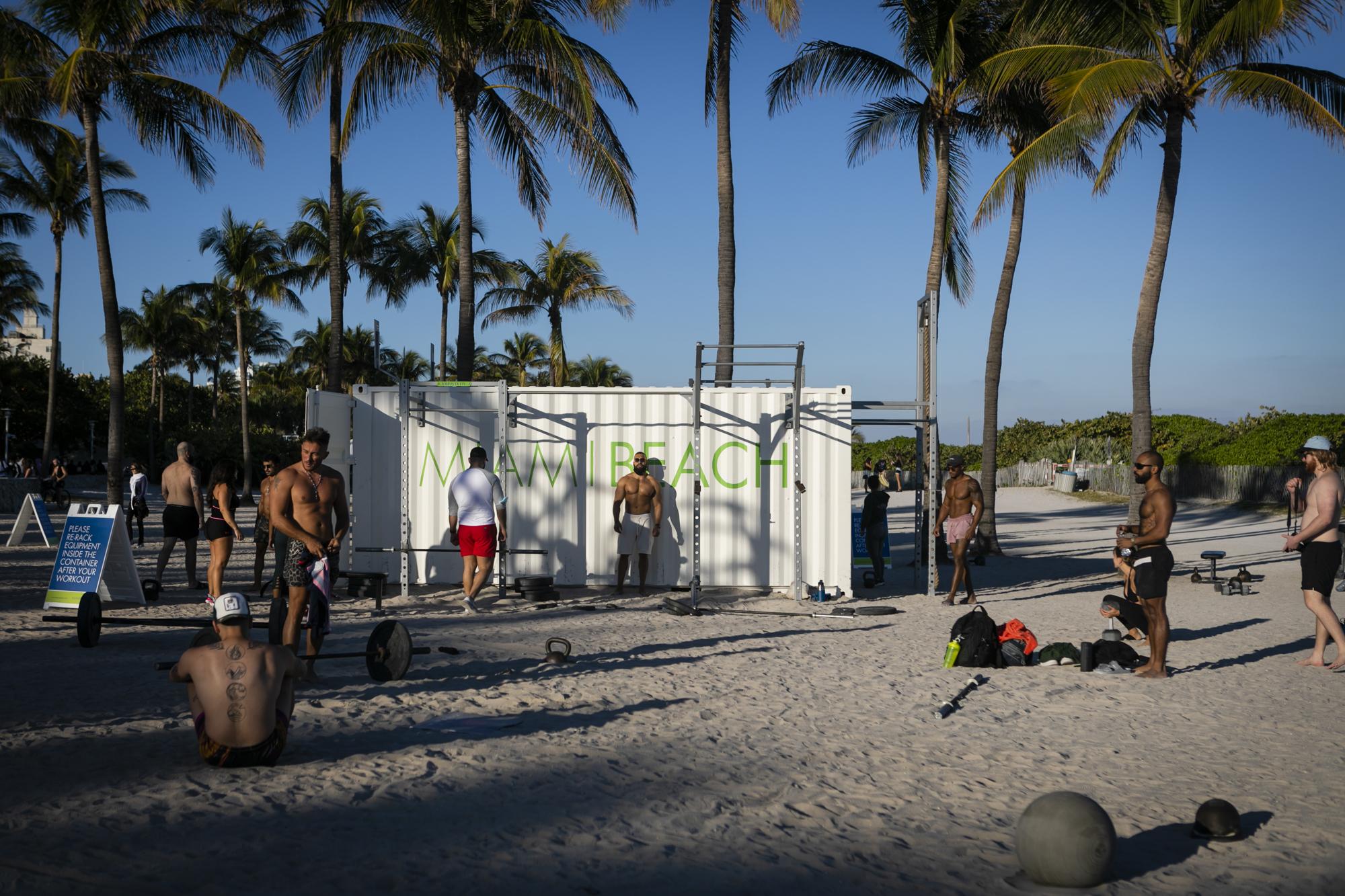 2021 - Miami with Covid-19 for ELLE Magazine - People do exercise at Muscle Beach, in Miami Beach,...