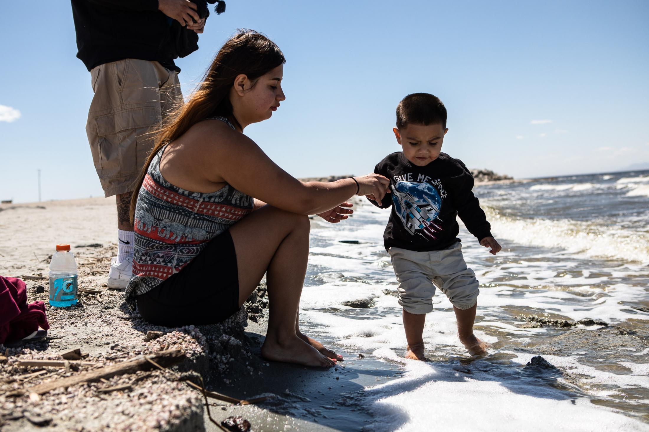  - The Salton Sea faces a crisis  -  Sebastian and Thalia brought their son junior form...