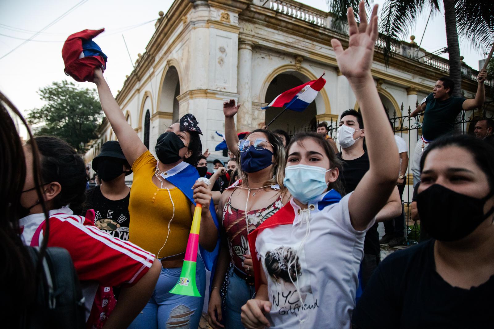 Demonstrators gather for a prot...a Magdalena Arrellaga/Bloomberg