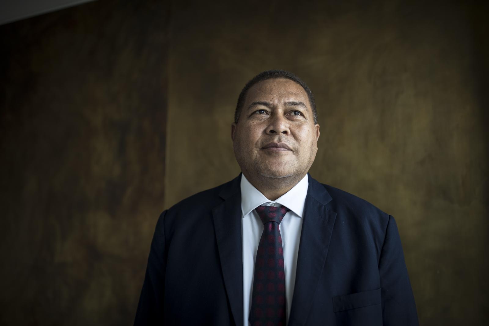Samuelu Laloniu, Tuvaluan diplomat, for Tagesspiegel