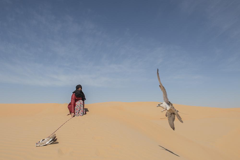 UAE : Women Breaking Stereotypes with Falconry -                  ...