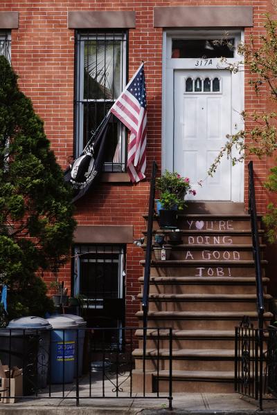 "New York is Back"? - Stoop with supportive chalk writing. May 2020, Brooklyn.