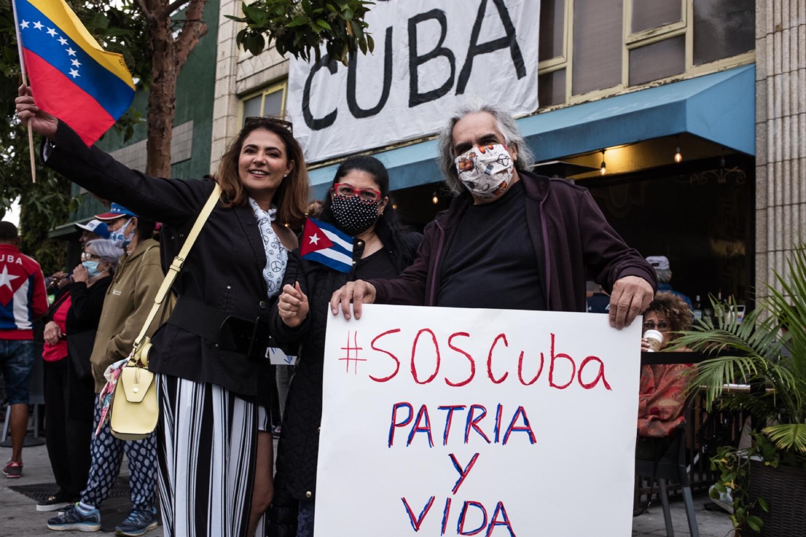 Protesters gather in Oakland in solidarity with Cubans protesting on the Island. 
